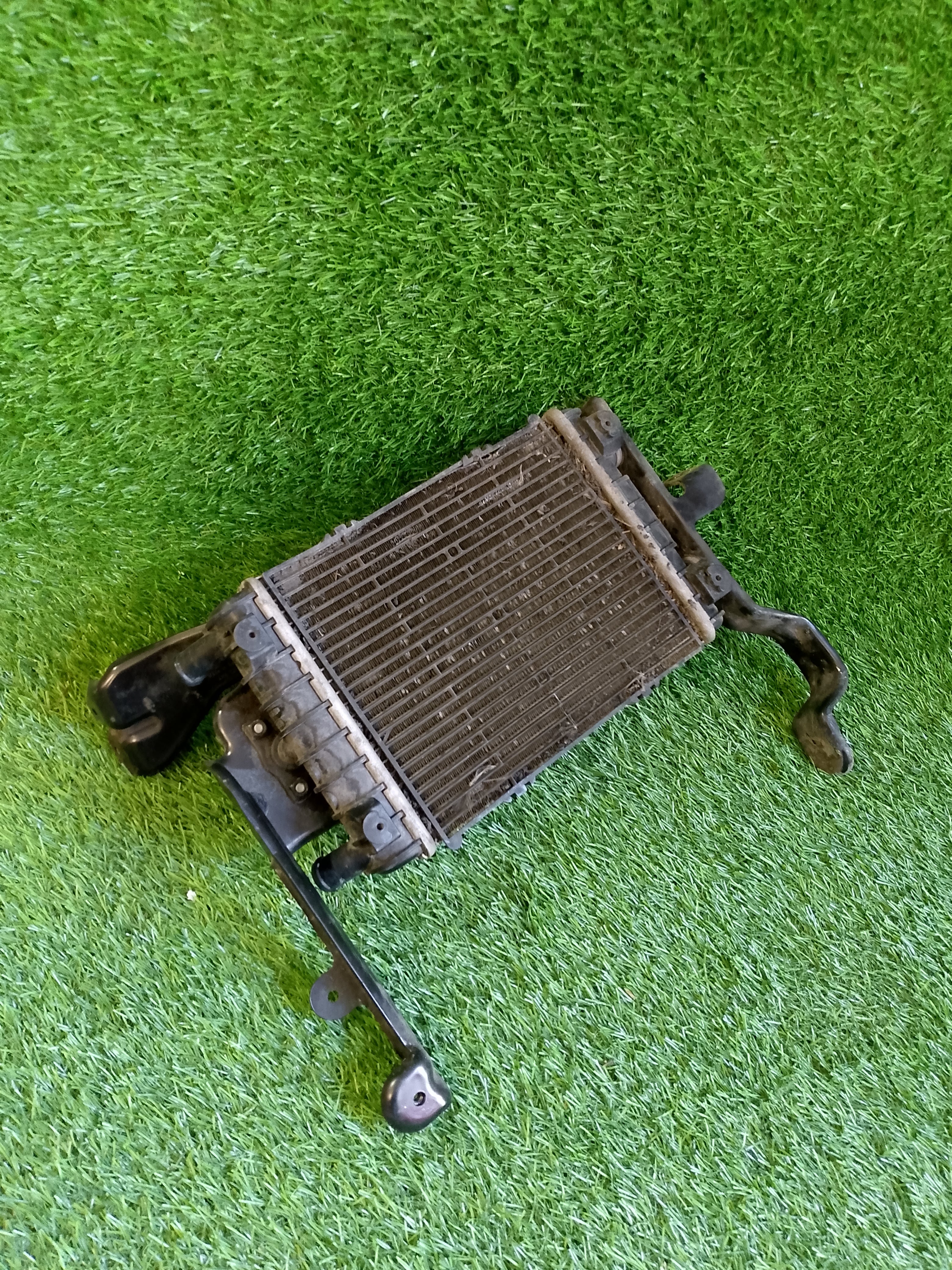 Chladič chladicí kapaliny Audi Q8 4M0121212D