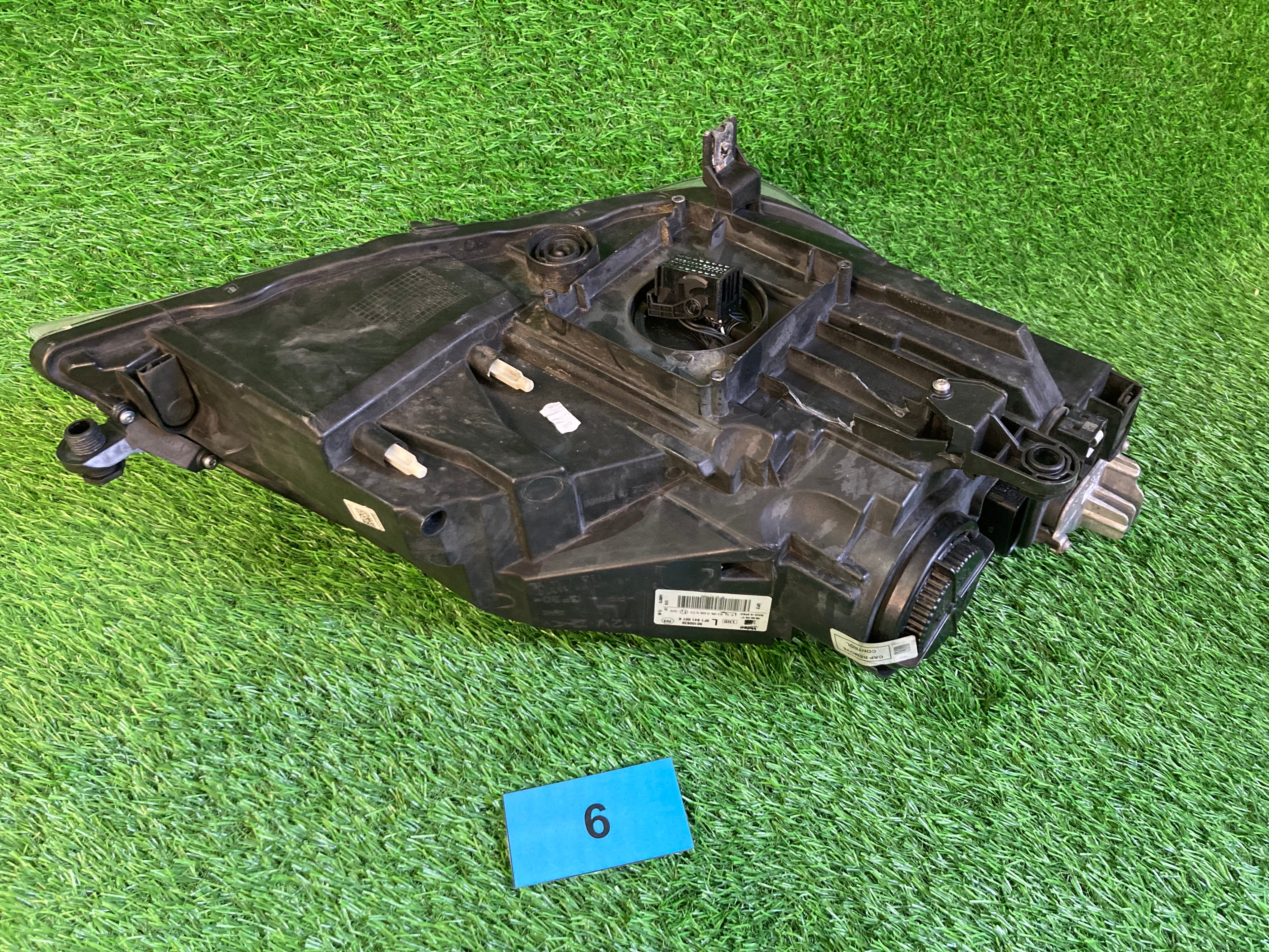 Přední levé světlo SEAT Leon 3 5f1941007k