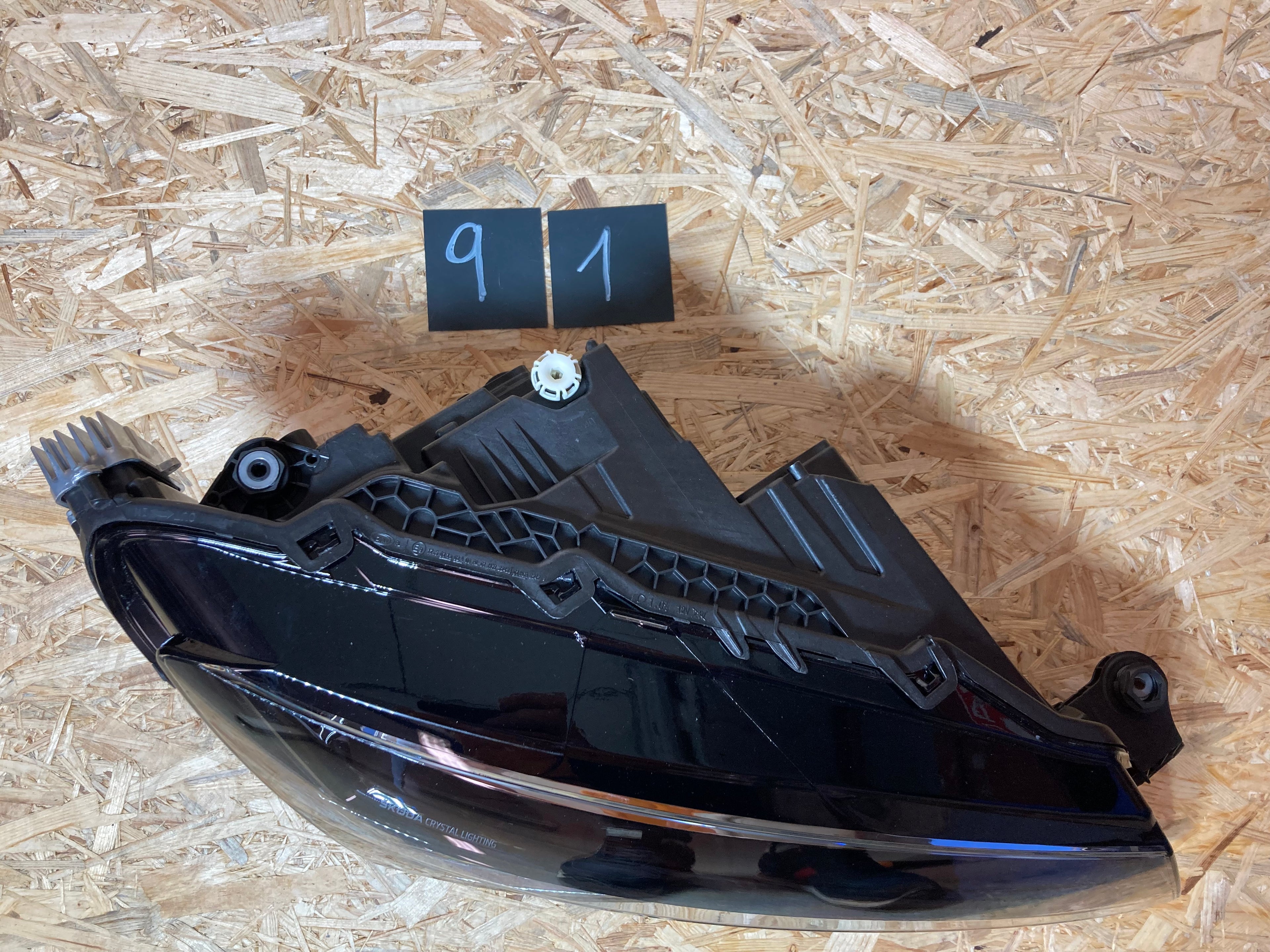 ŠKODA SUPERB III, pravé světlo full led, facelift 3V1941016D