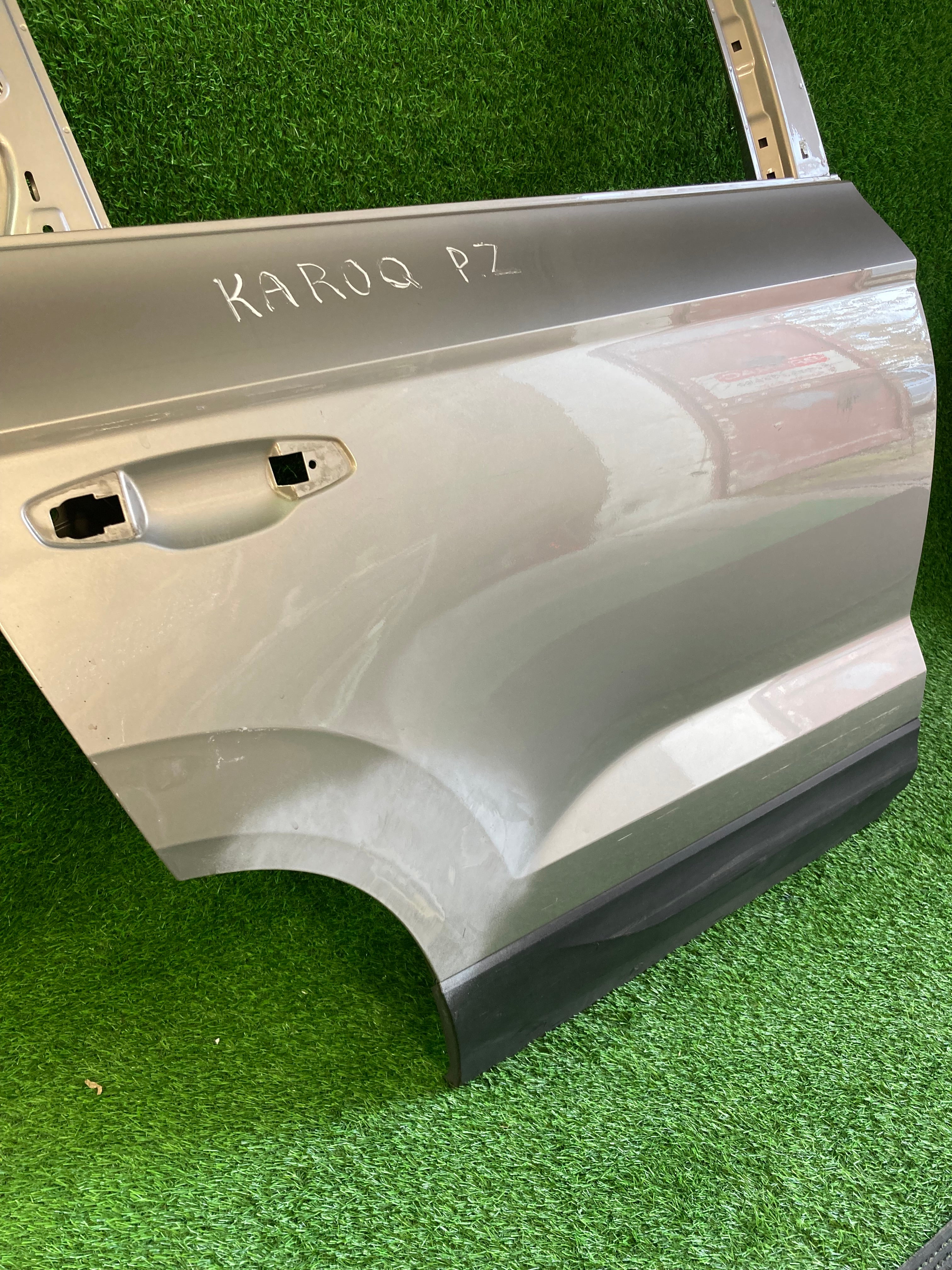 Škoda Karoq pravé zadní dveře