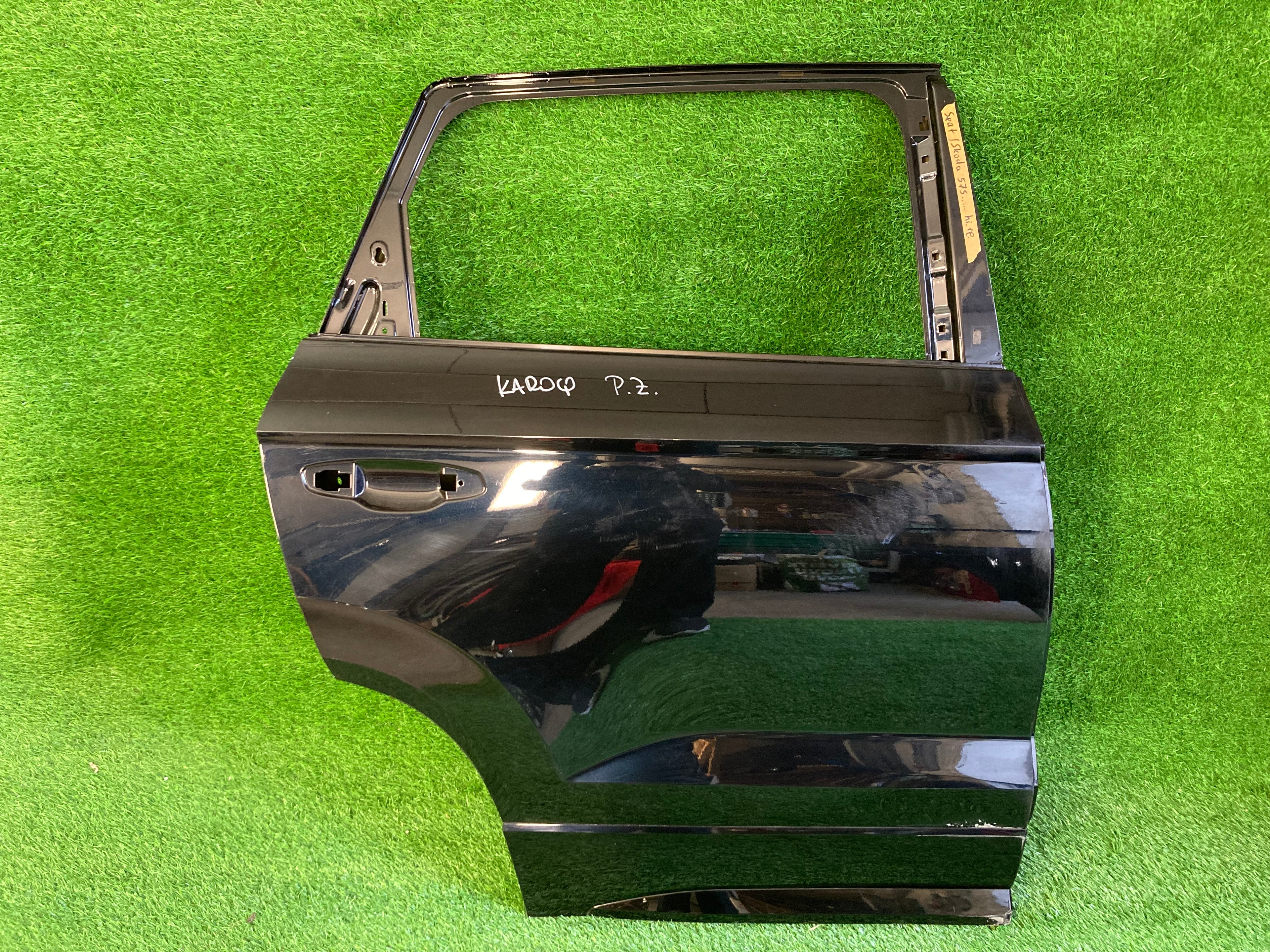 Škoda Karoq pravé zadní dveře