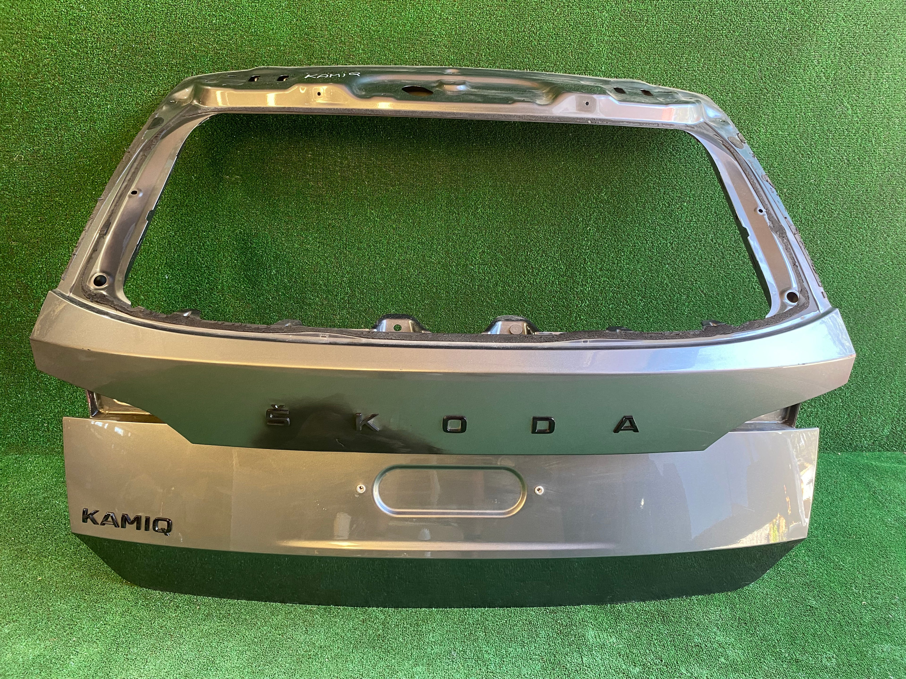 Škoda Kamiq víko kufru, páté dveře