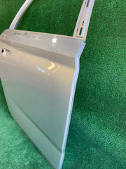 Škoda Kamiq pravé zadní dveře, stříbrné