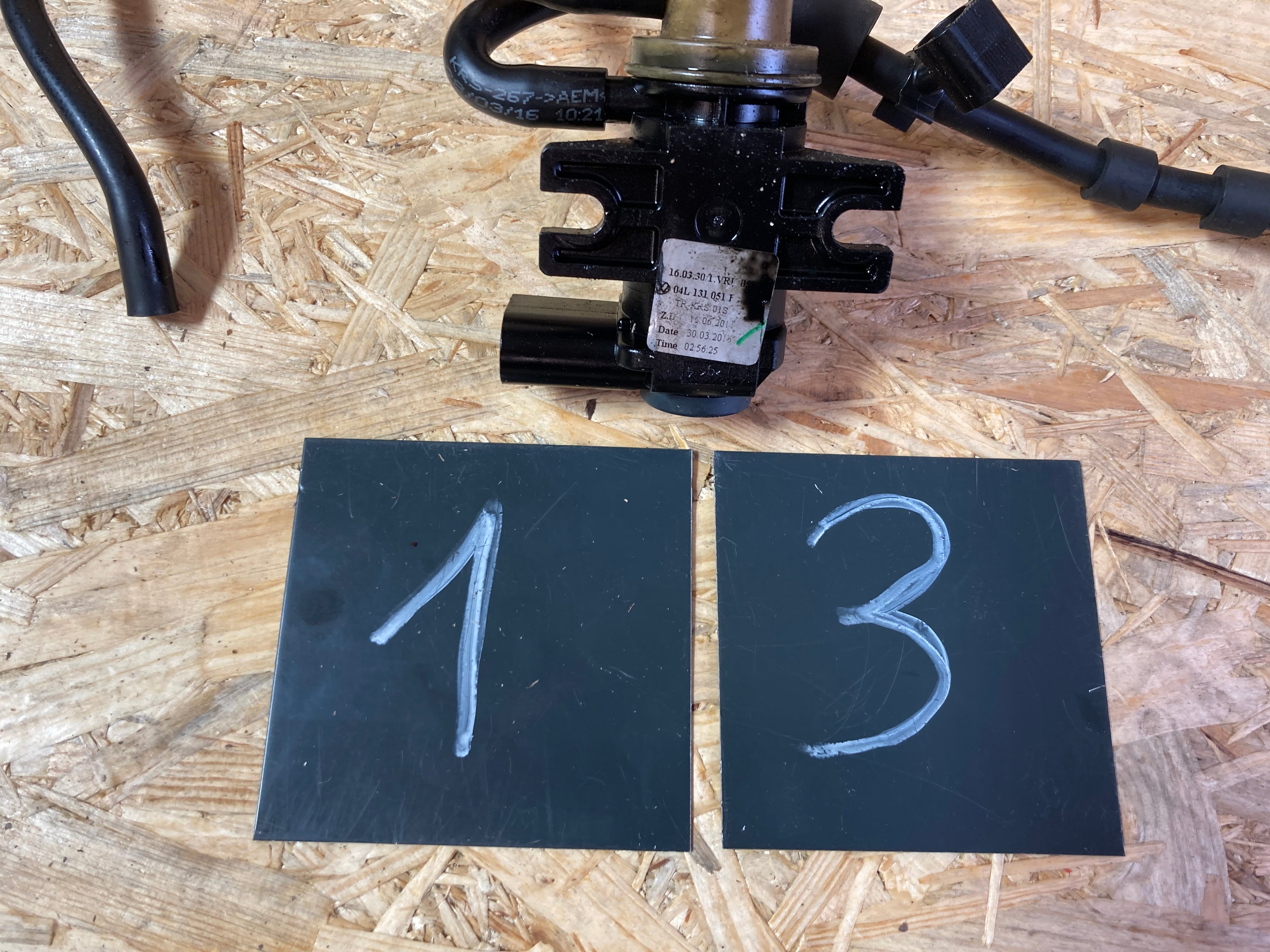 Skoda Superb 2016 ventil Vákuum: 04L131051F