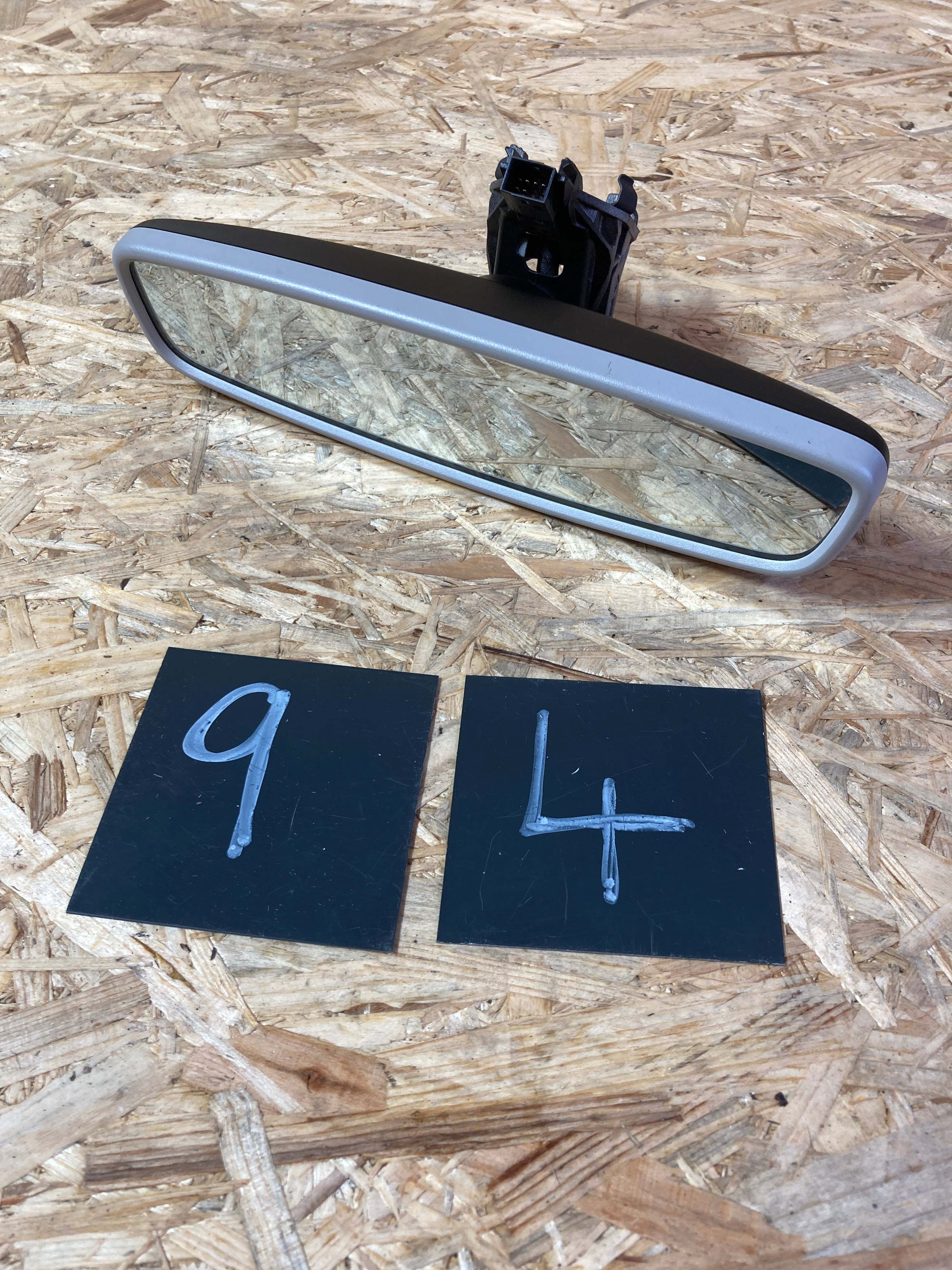 ŠKODA OCTAVIA MK3 INTERIÉROVÉ ZPĚTNÉ ZRCÁTKO / E11-028191