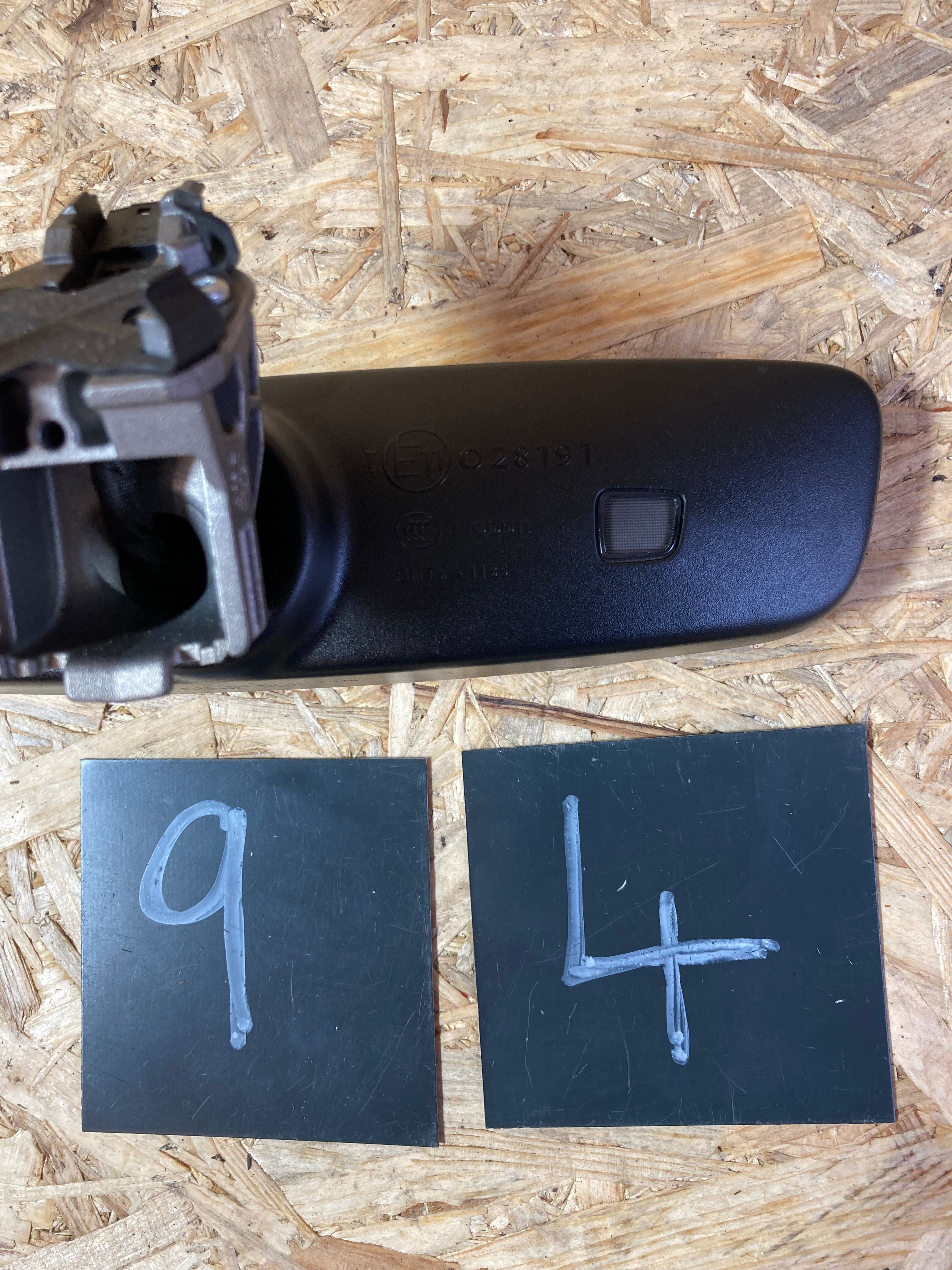 ŠKODA OCTAVIA MK3 INTERIÉROVÉ ZPĚTNÉ ZRCÁTKO / E11-028191