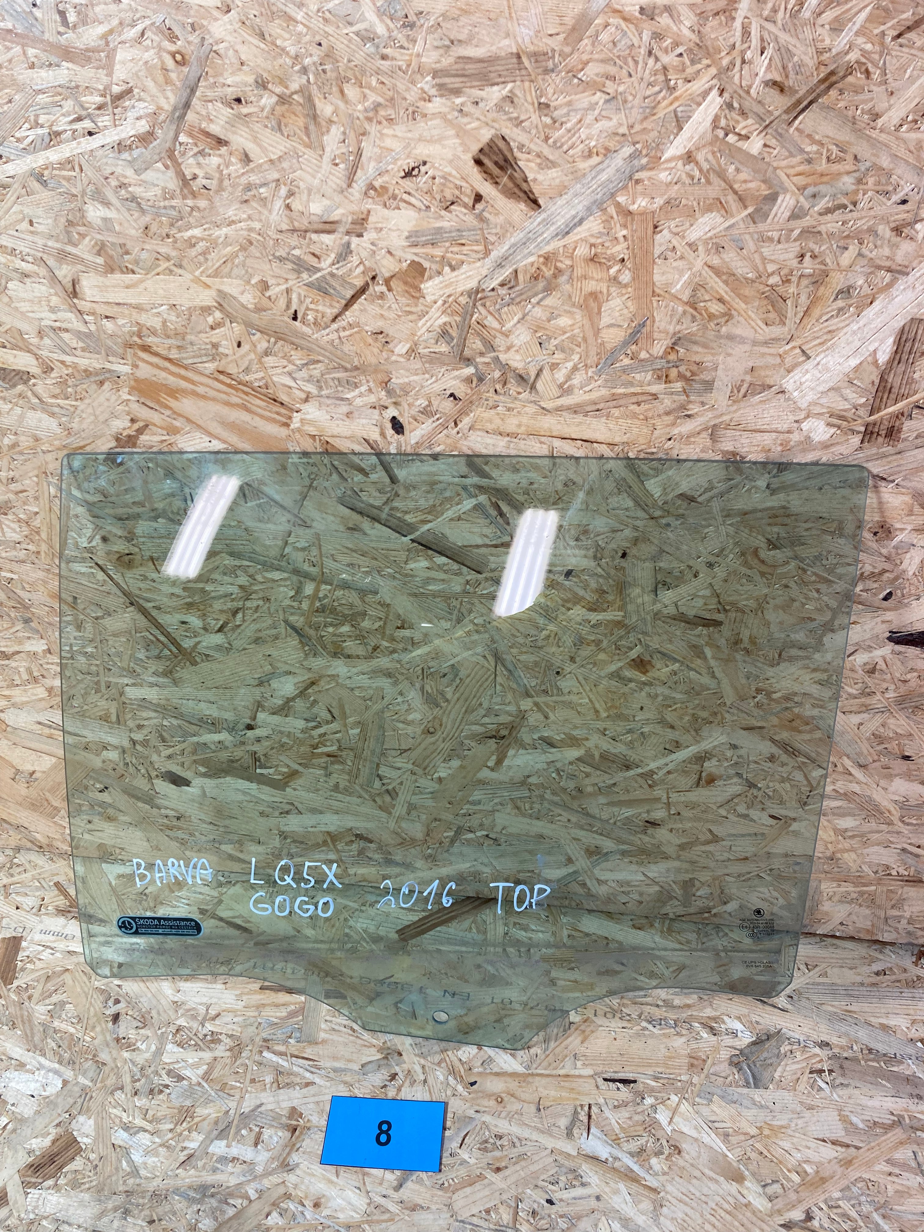 Levé zadní sklo dveří Škoda Fabia III 6V6845205A