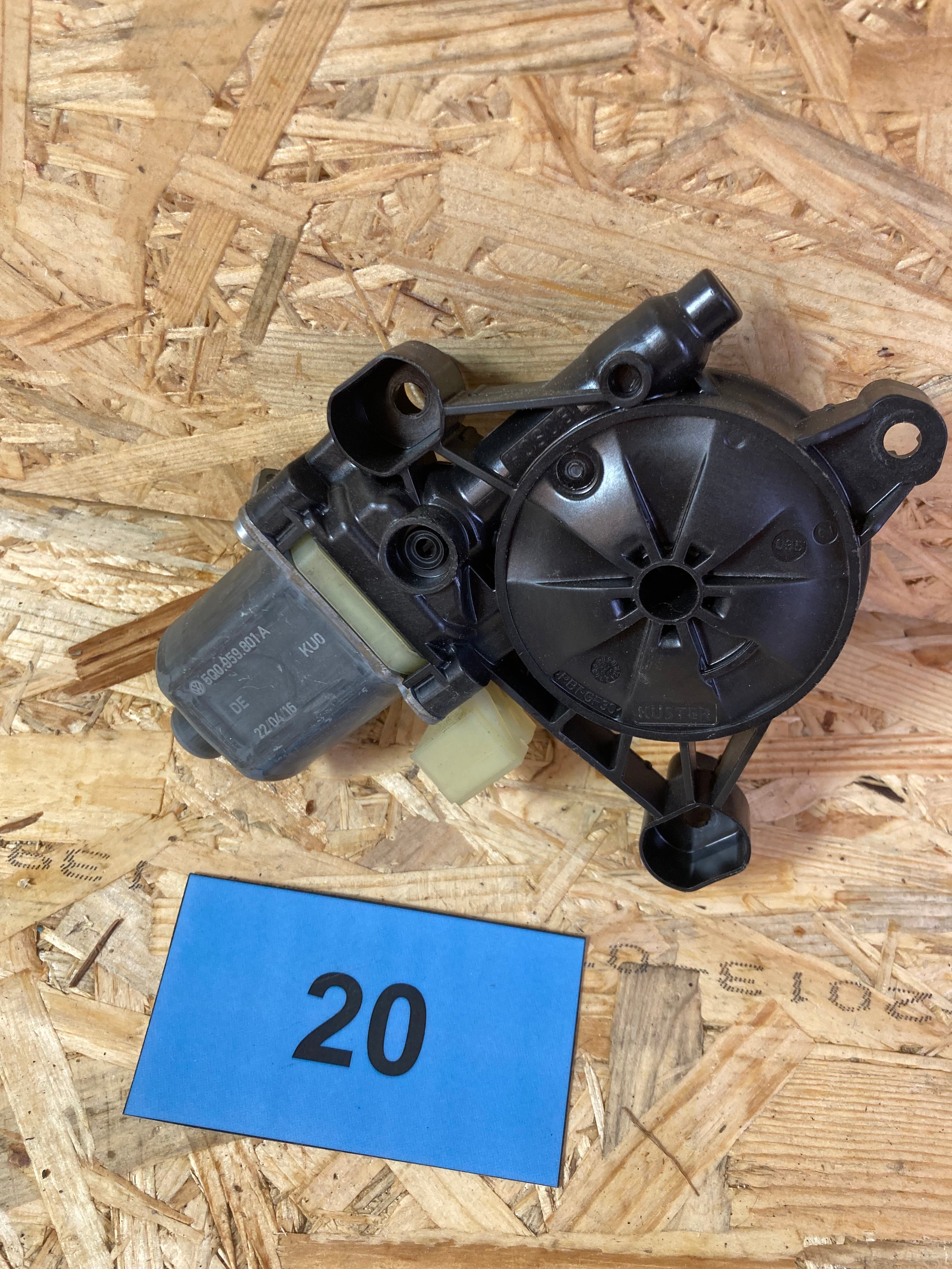 5Q0959801A motor stahování okna LP dveří pro vozy VW