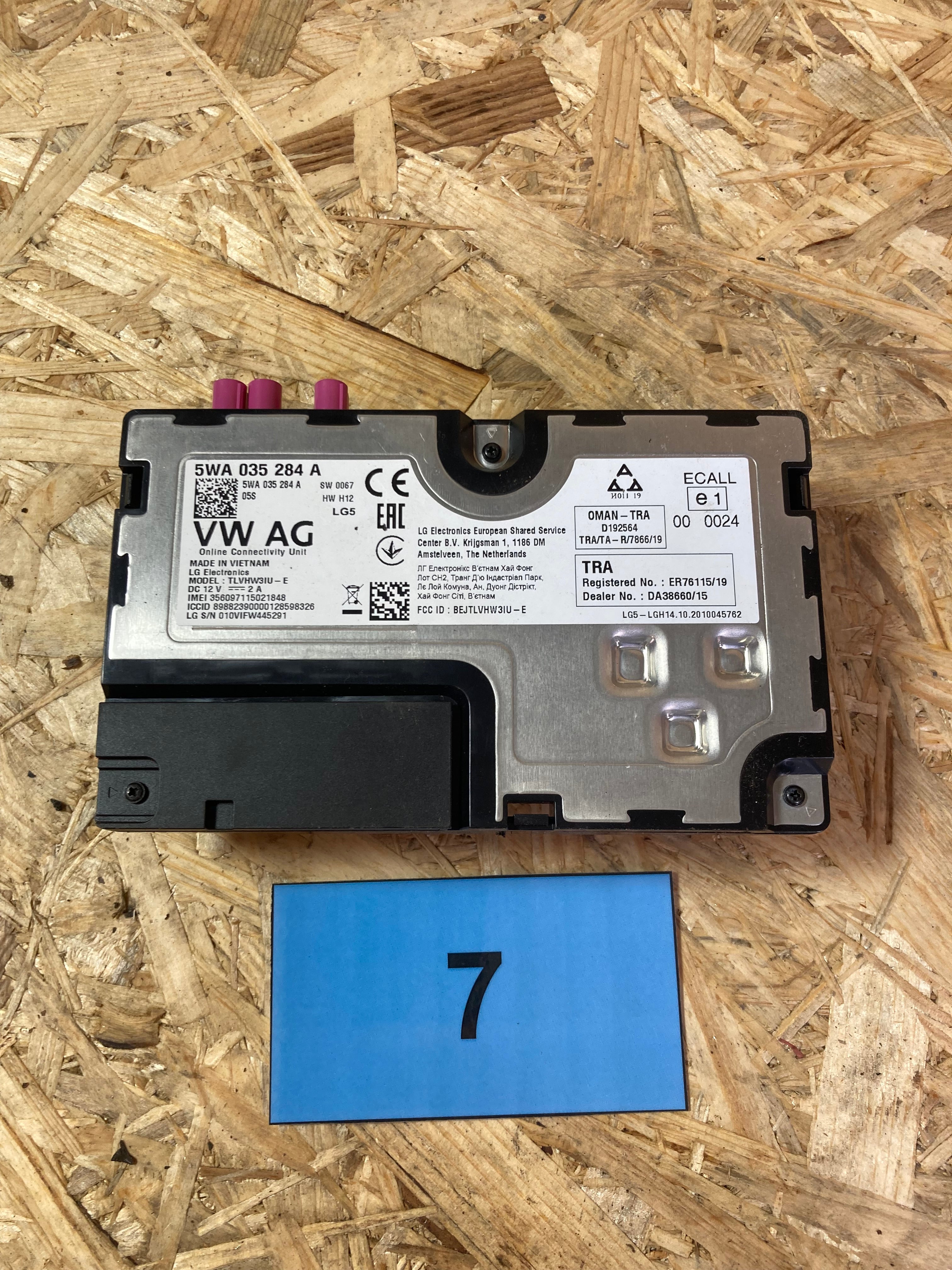 5WA035284A jendotka on-line služeb Škoda VW