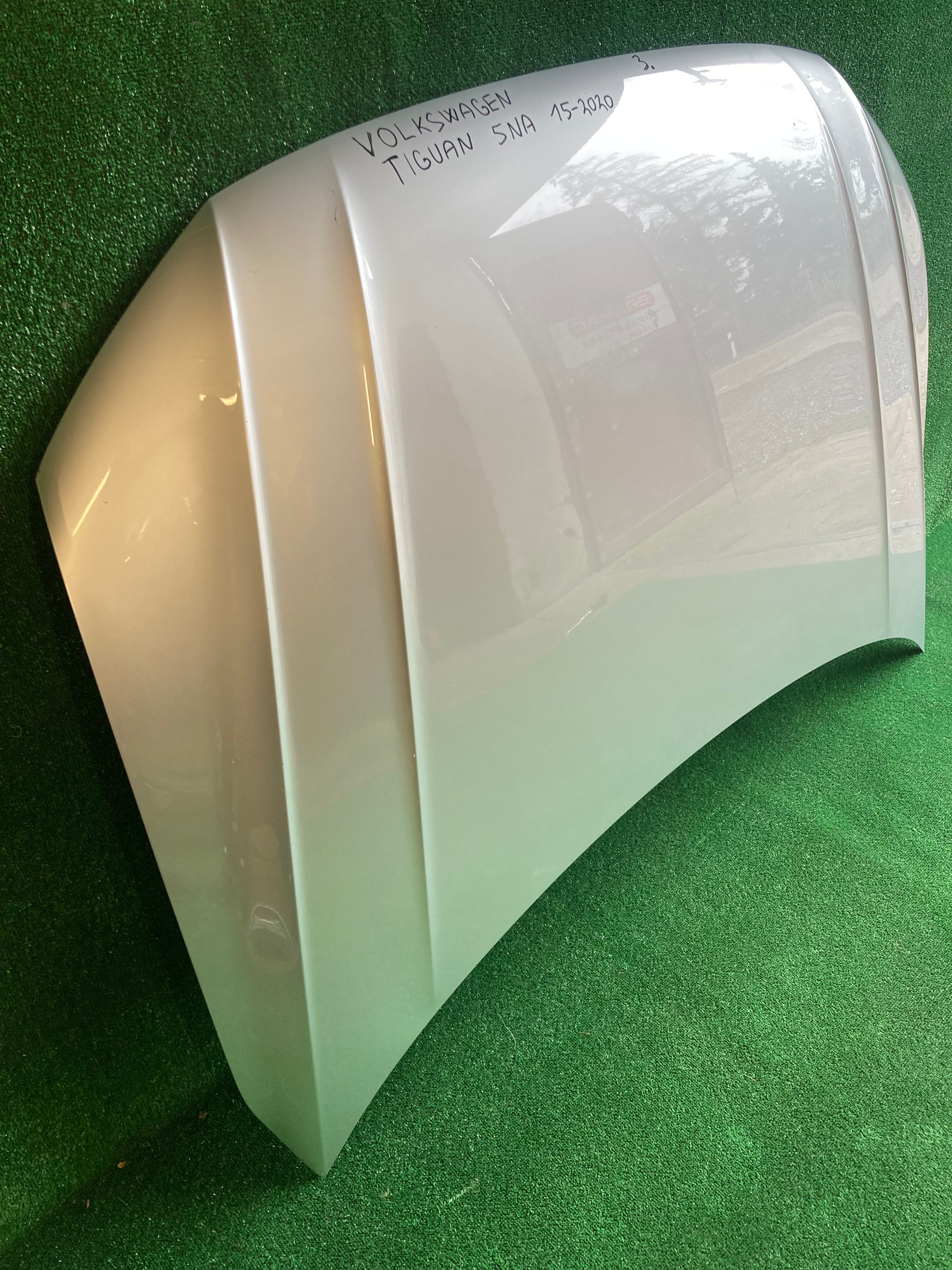 Volkswagen TIGUAN přední kapota model od roku 2016