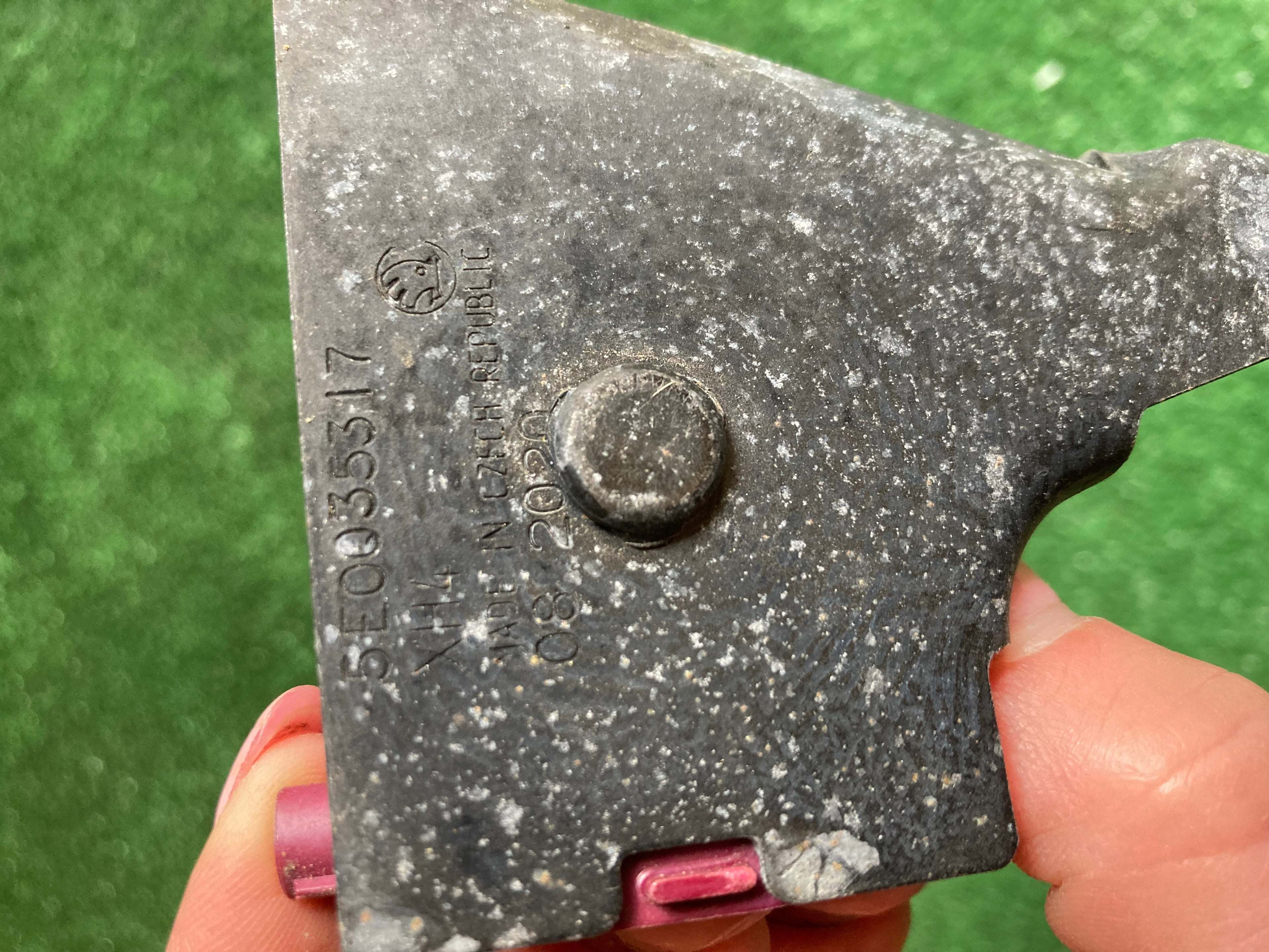 Anténa lte 5e0 035 497 i s držákem