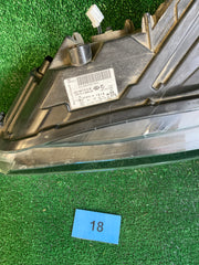 Xenon levý Škoda Superb III, 3 3V1 941 015B