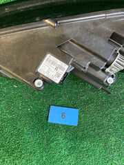 PŘEDNÍ PRAVÉ SVĚTLO ŠKODA OCTAVIA IV, 4  5E4 941 016A, 992 941 572 CD