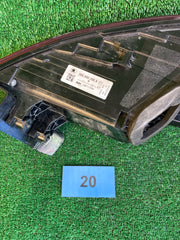 Škoda Kodiaq pravé zadní světlo 565945208A