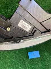 Světlo pravé OPEL COMBO 4 90145358