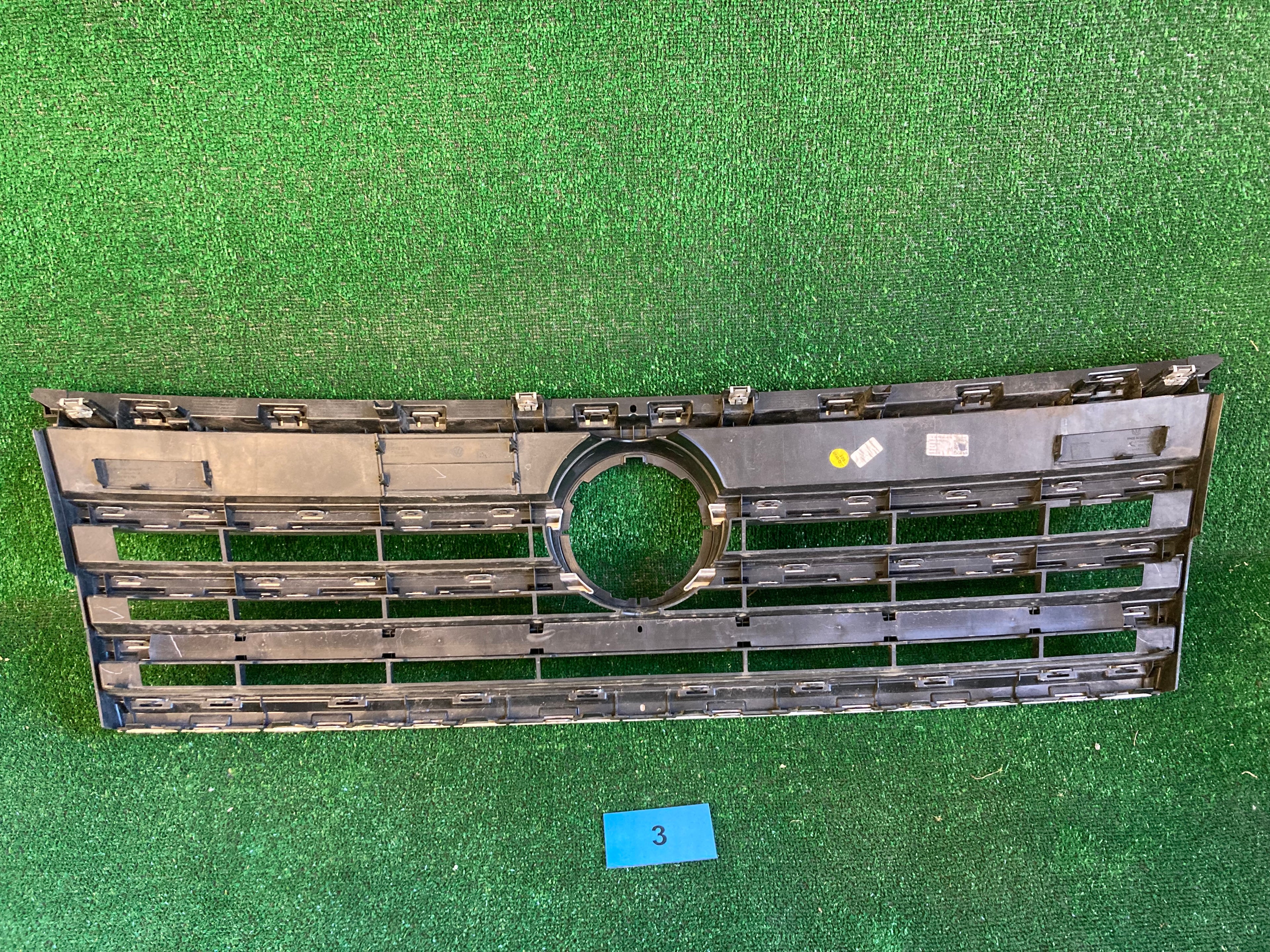 MASKA VW TOUAREG 3, III 760853653B R-LINE