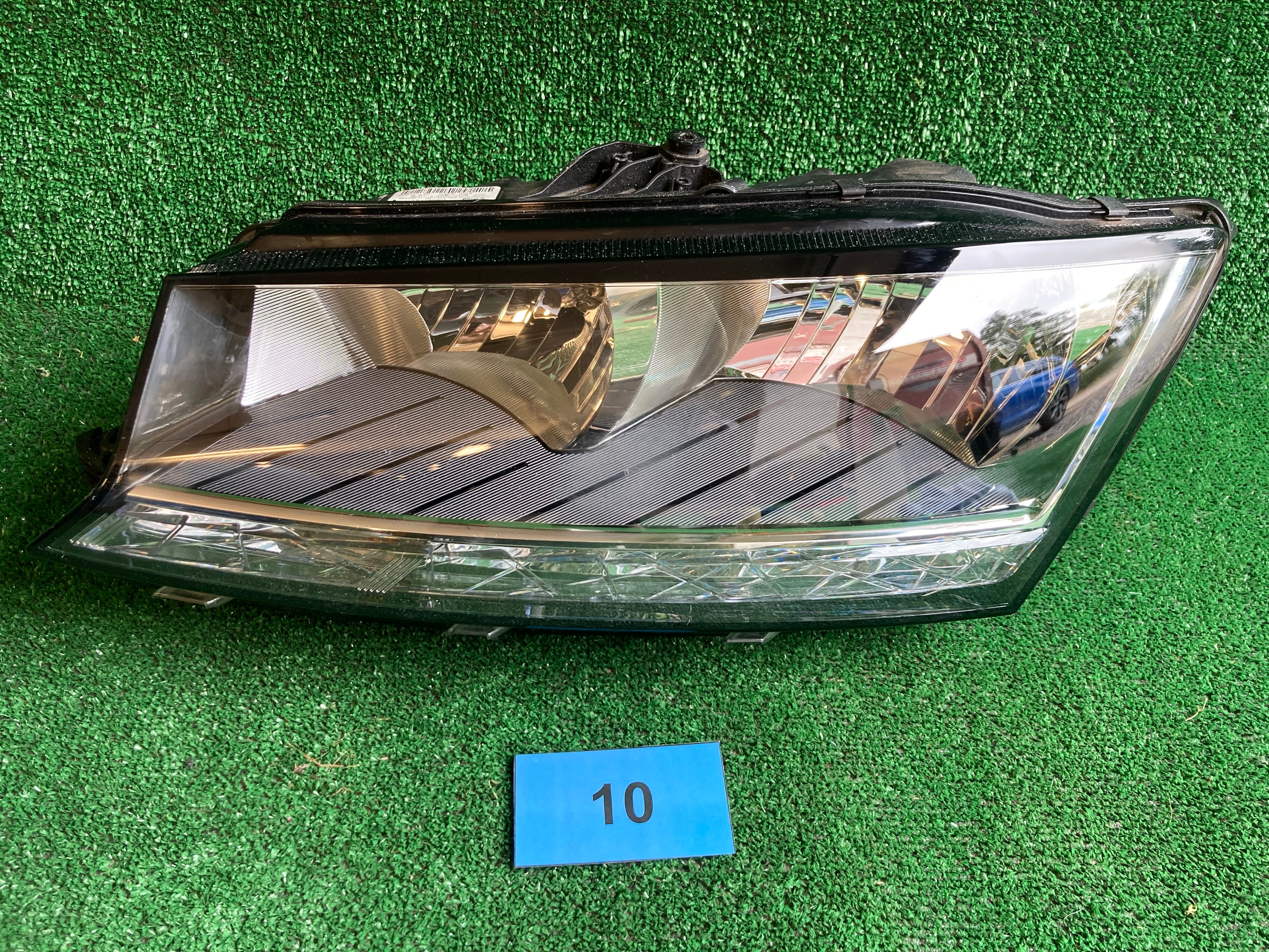 LEVÝ Přední světlomet Škoda Fabia III,3  6V1941015D