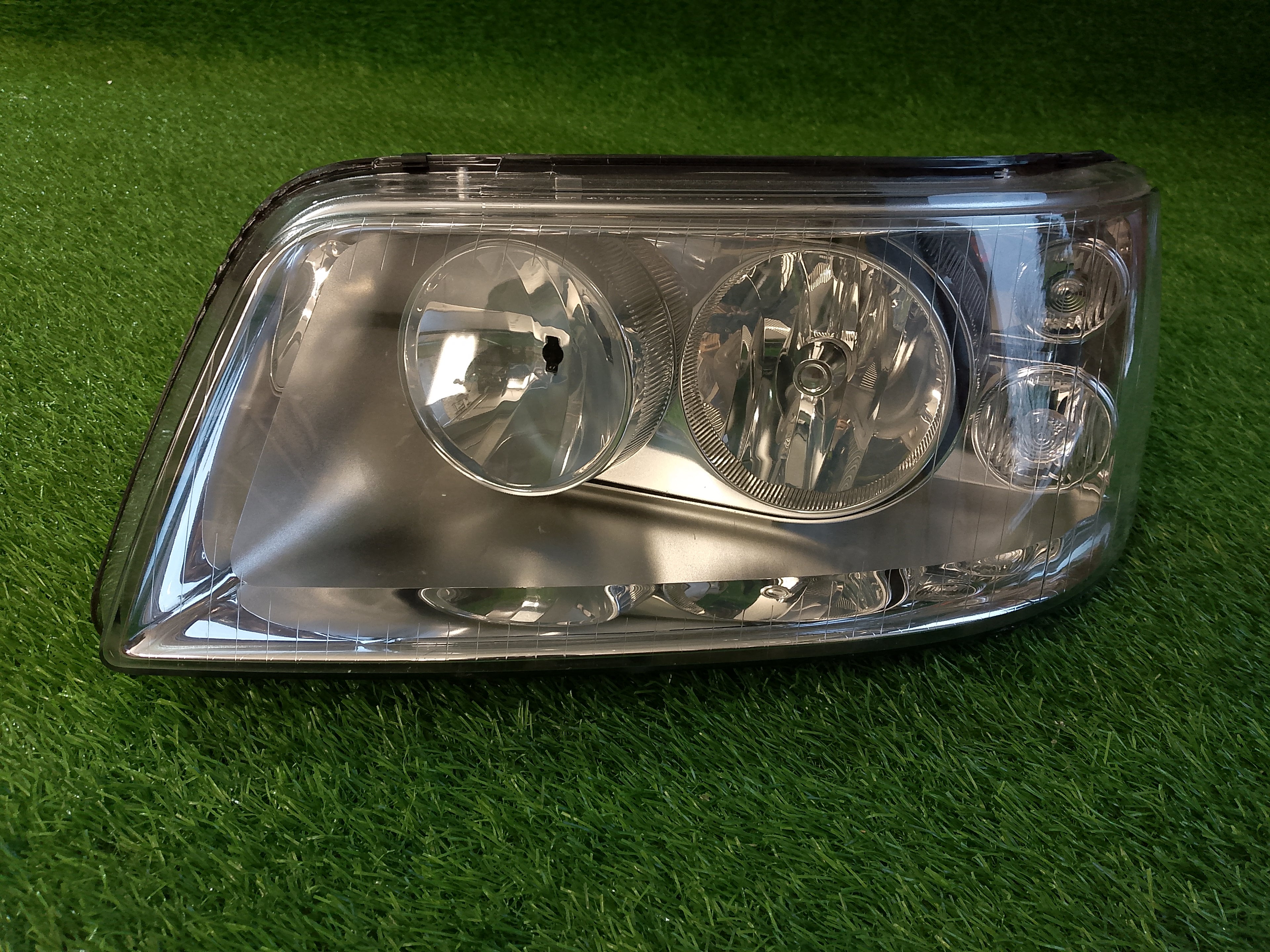 vw transporter T5, levé přední světlo, 7H1941015L,