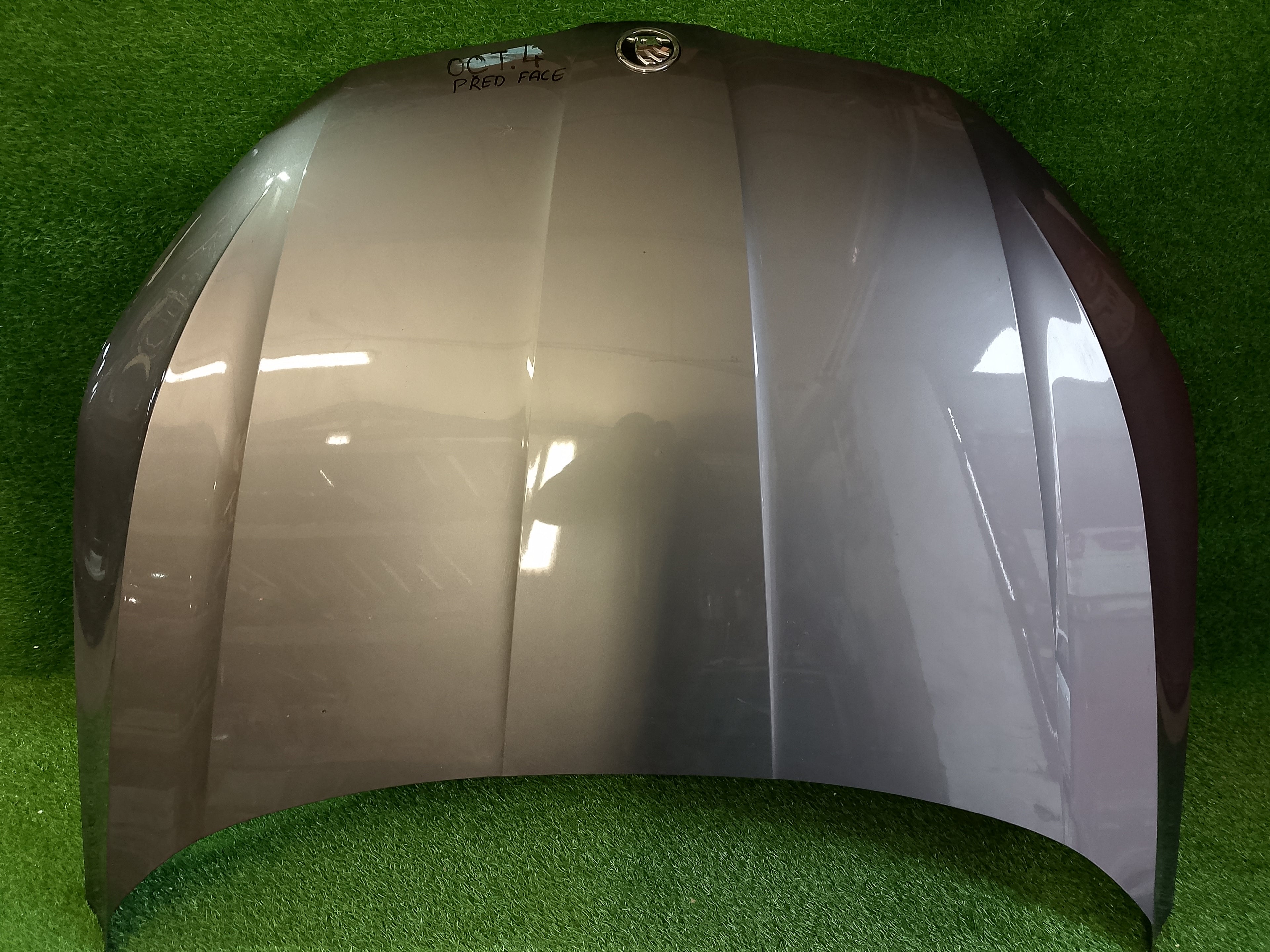 Škoda Octavia IV, 4 kapota