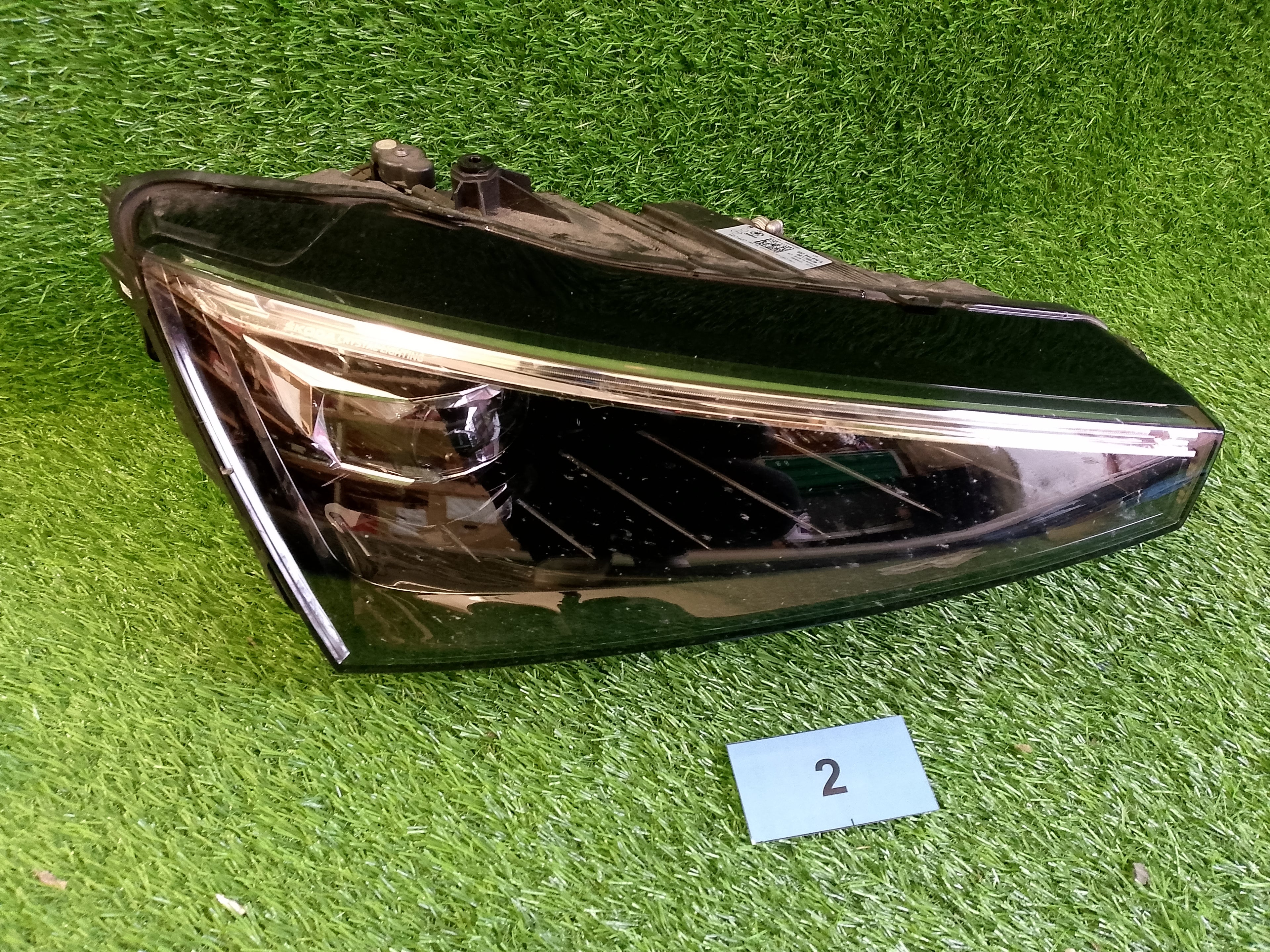 Pravé světlo Škoda Scala 657941016A