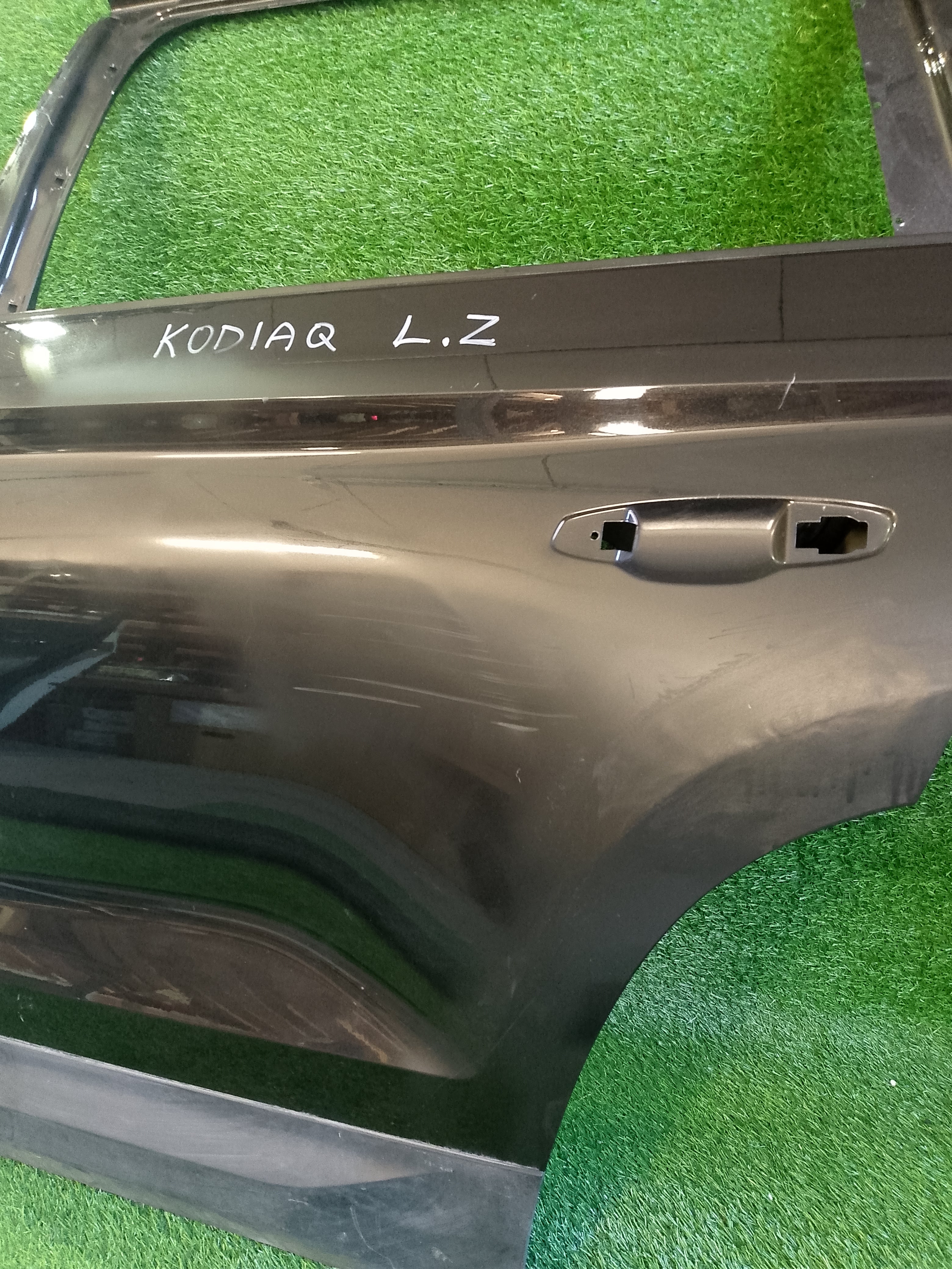 Škoda Kodiaq levé zadní dveře