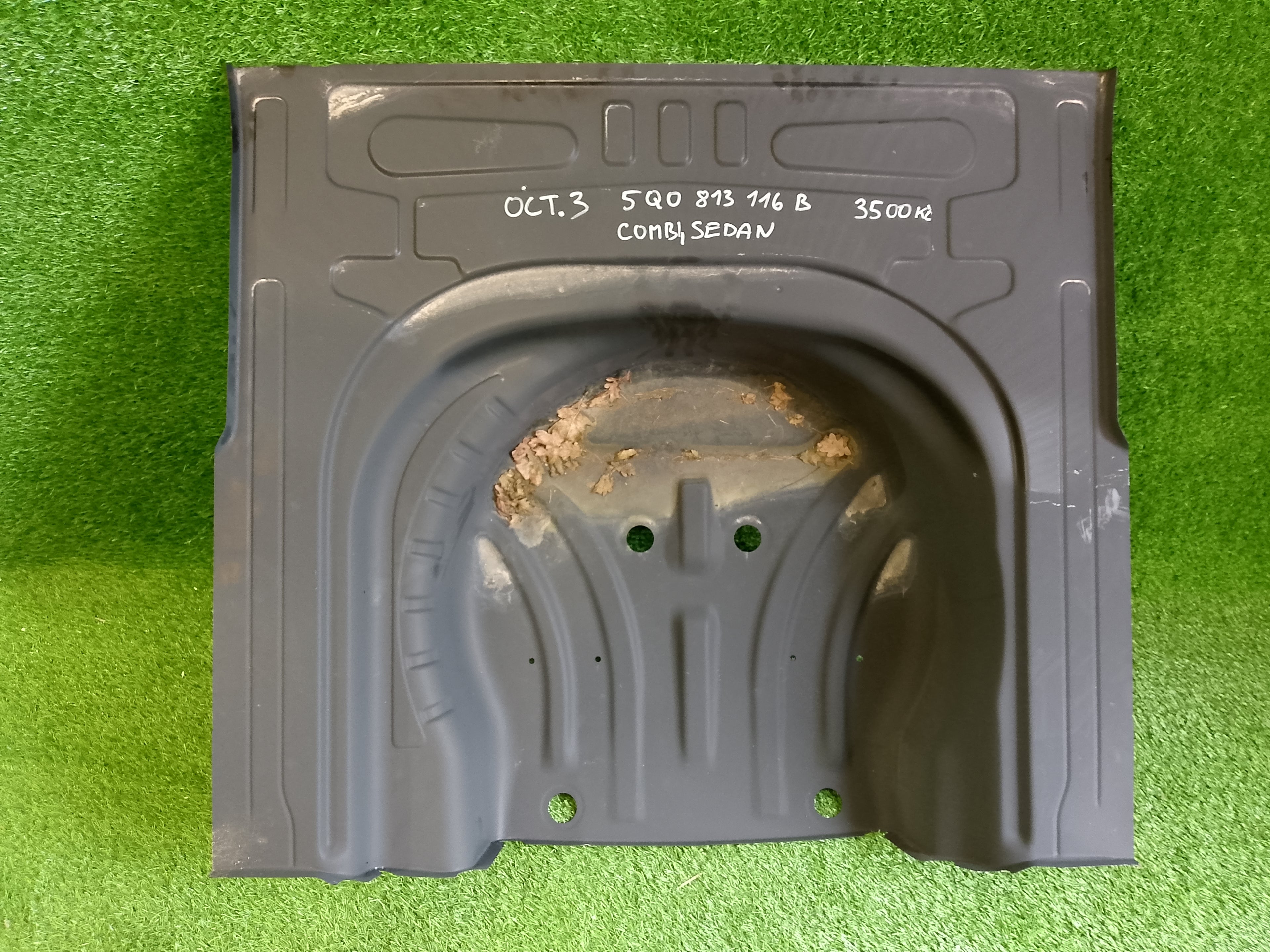 Škoda Octavia III,3 zadní vana, rezerva karoserie