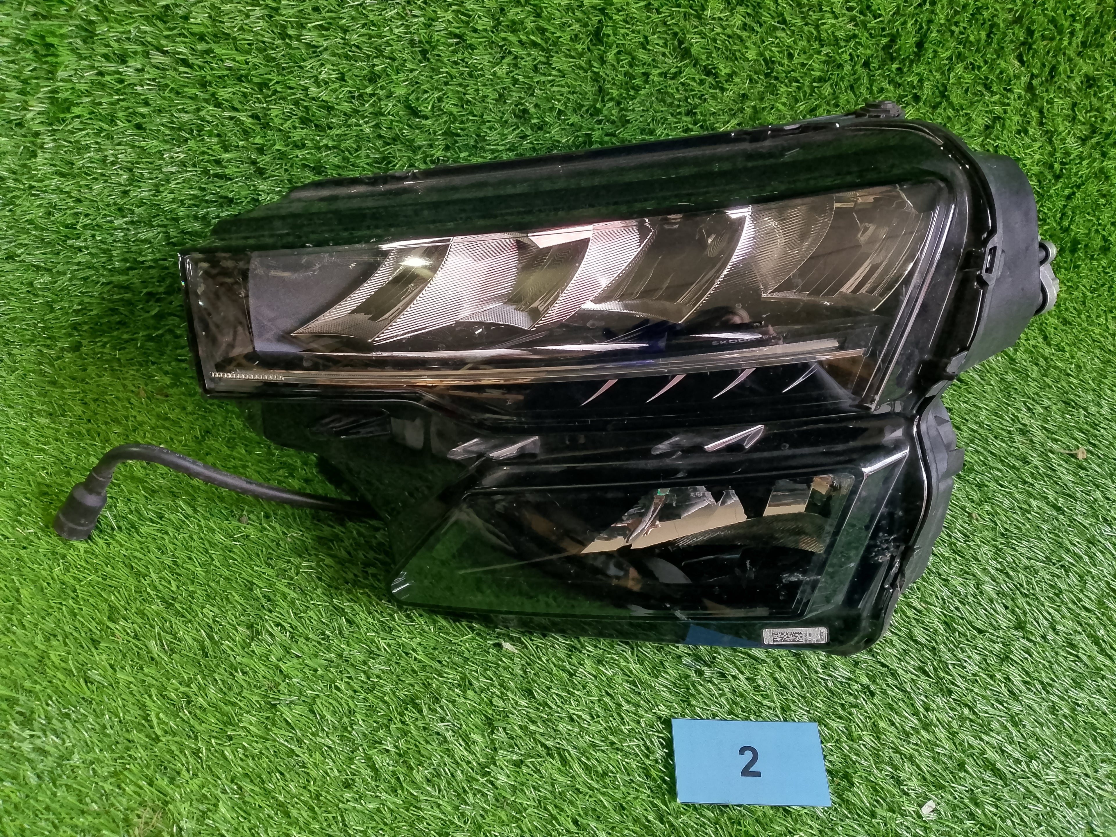 Levé přední světlo ŠKODA Karoq face 57B941009