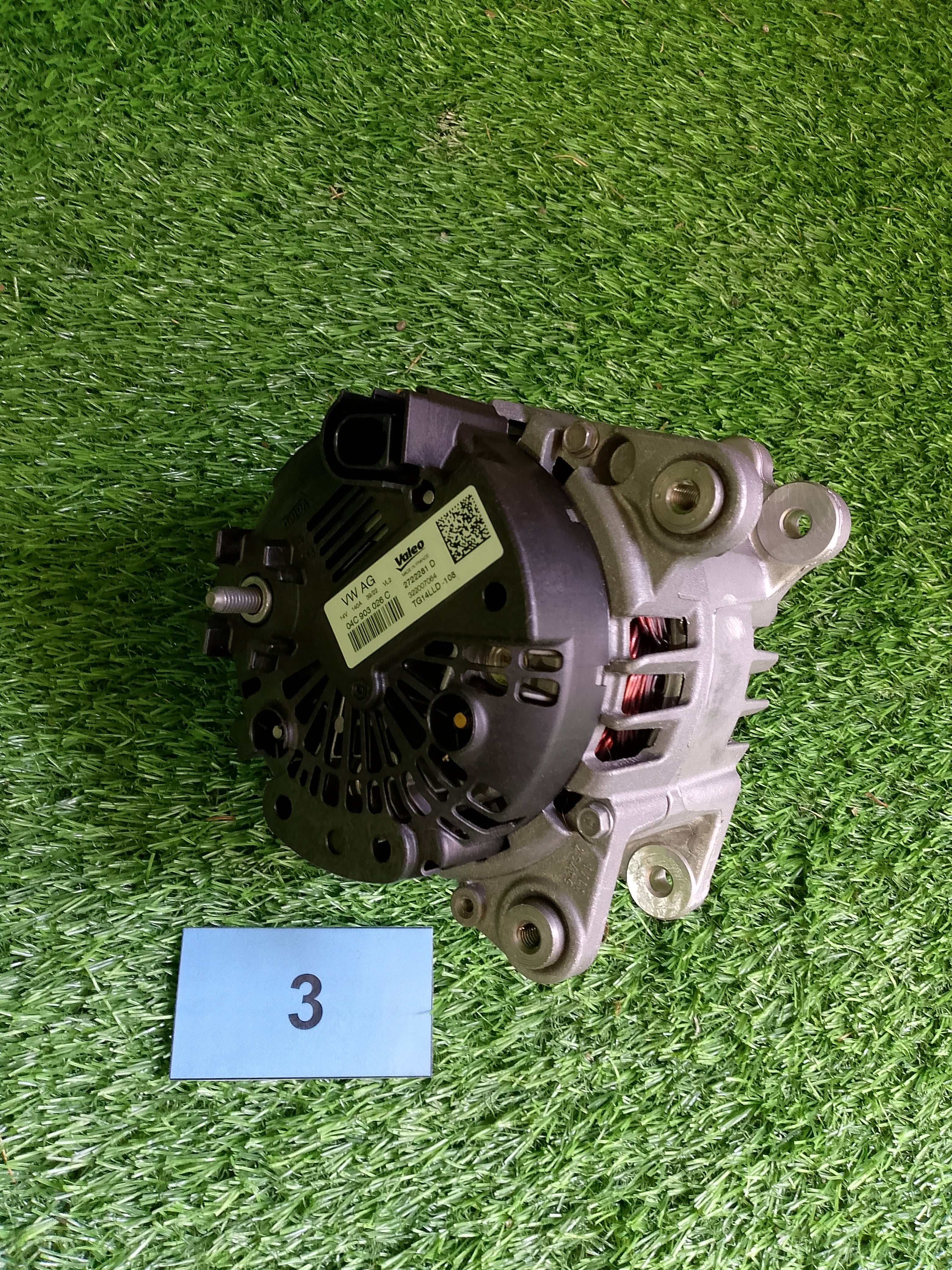 Alternátor  04C903026C