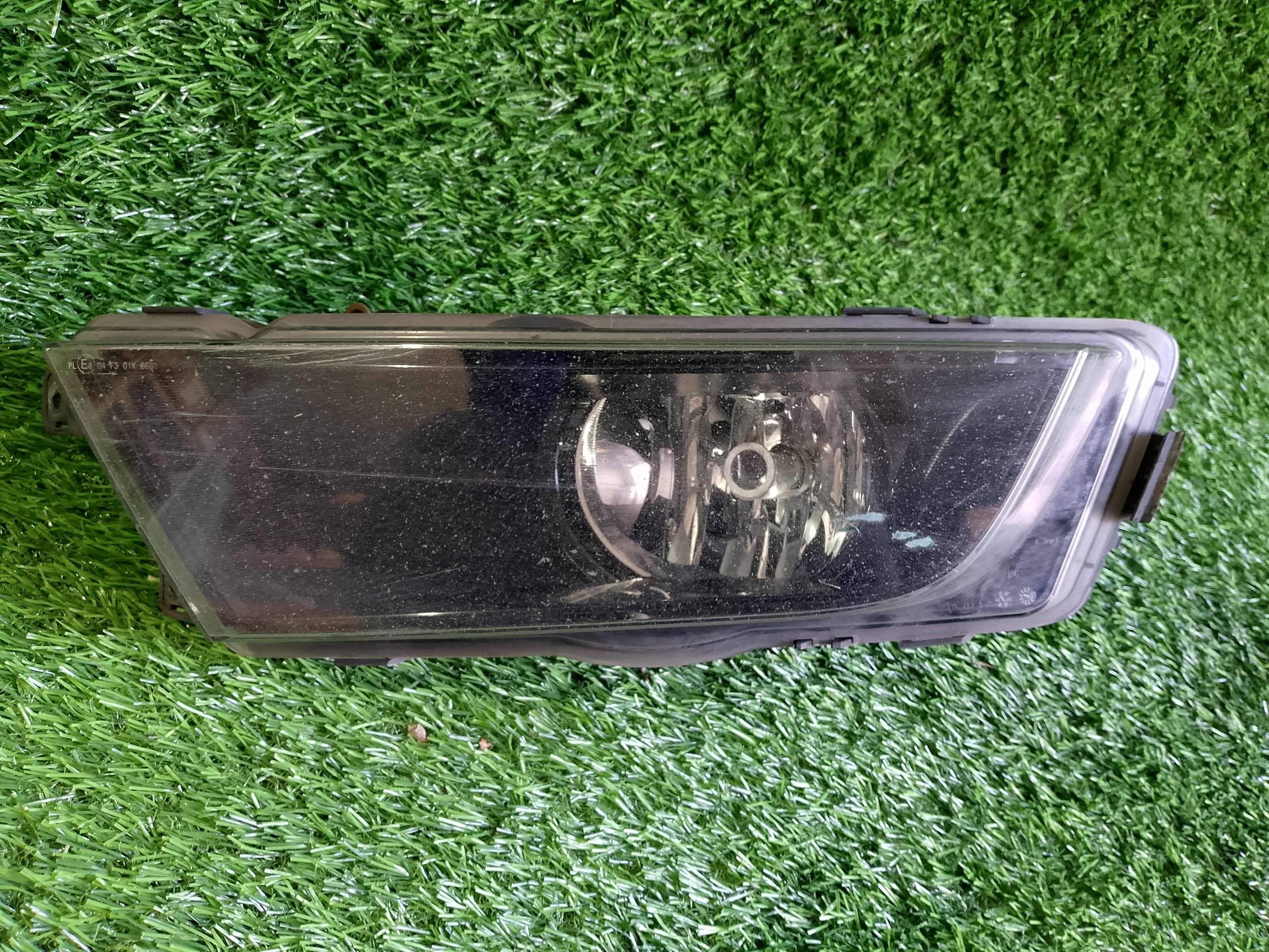 ŠKODA Octavia III, 3 Mlhové světlo přední levé 5E0941699C