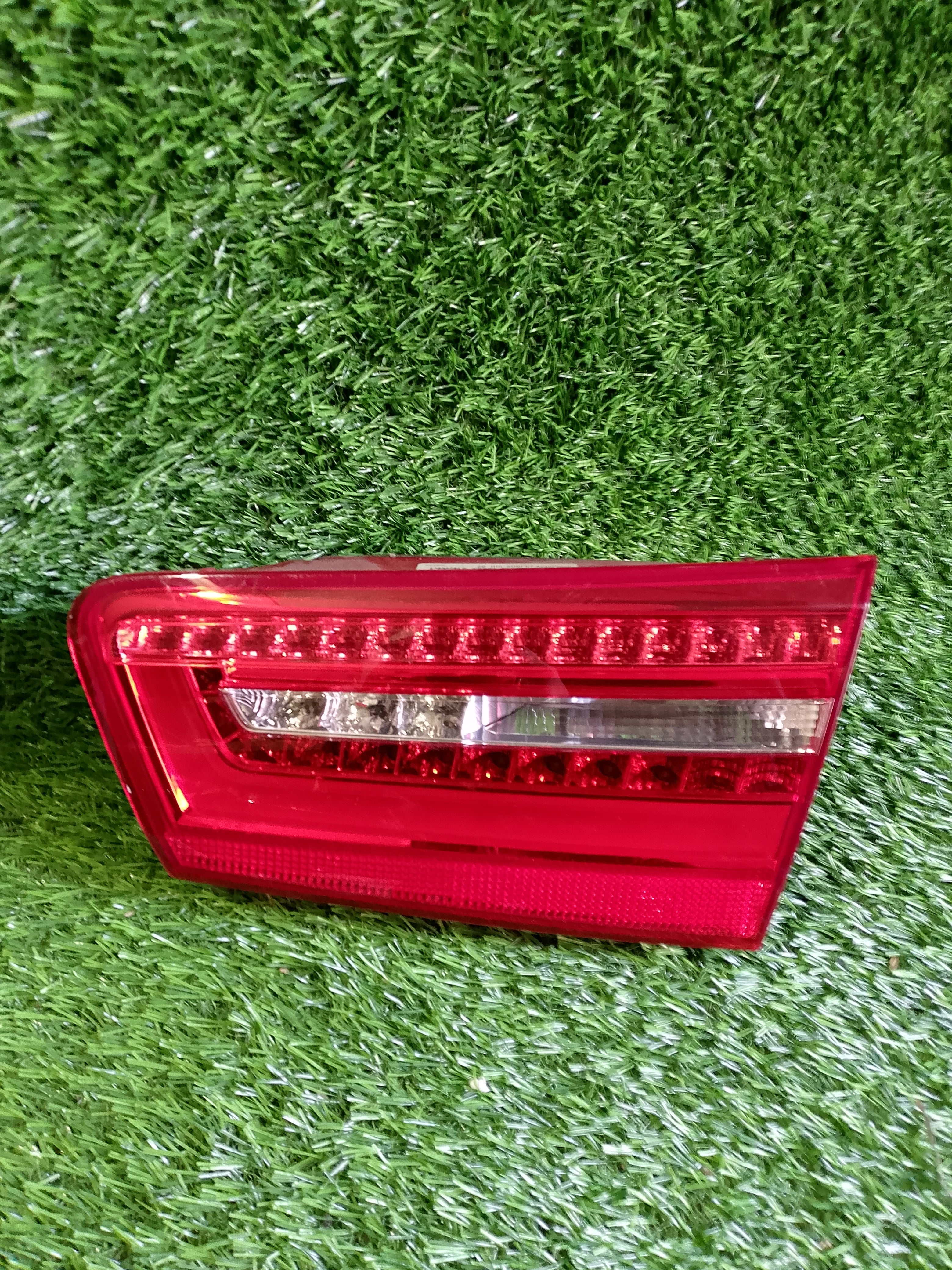 Audi A6 kombi pravé zadní světlo LED 4g9945094b