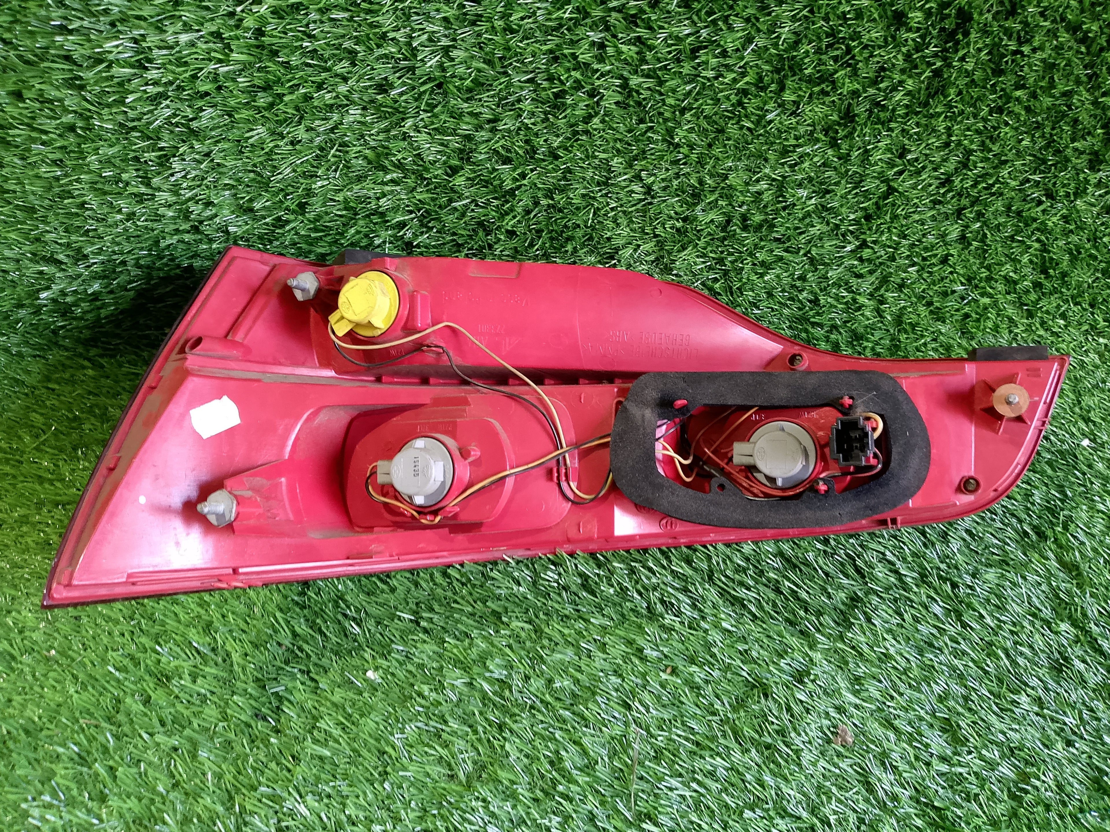 Audi Q7 zadní světlo levé  4L0945093