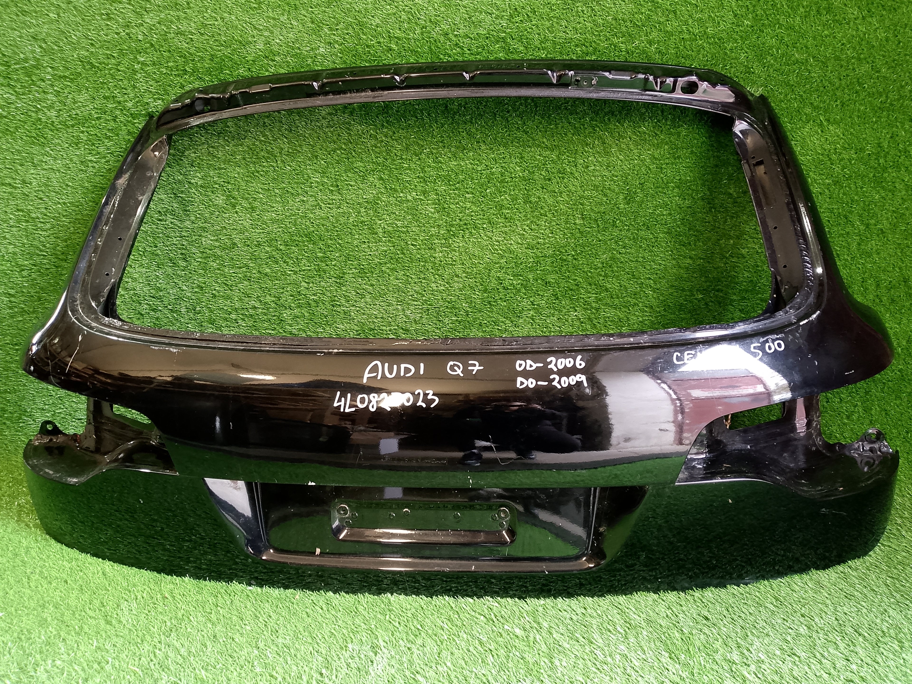 Audi Q7 víko kufru, páté dveře, kufrové dveře 2006-2009 4l0827023