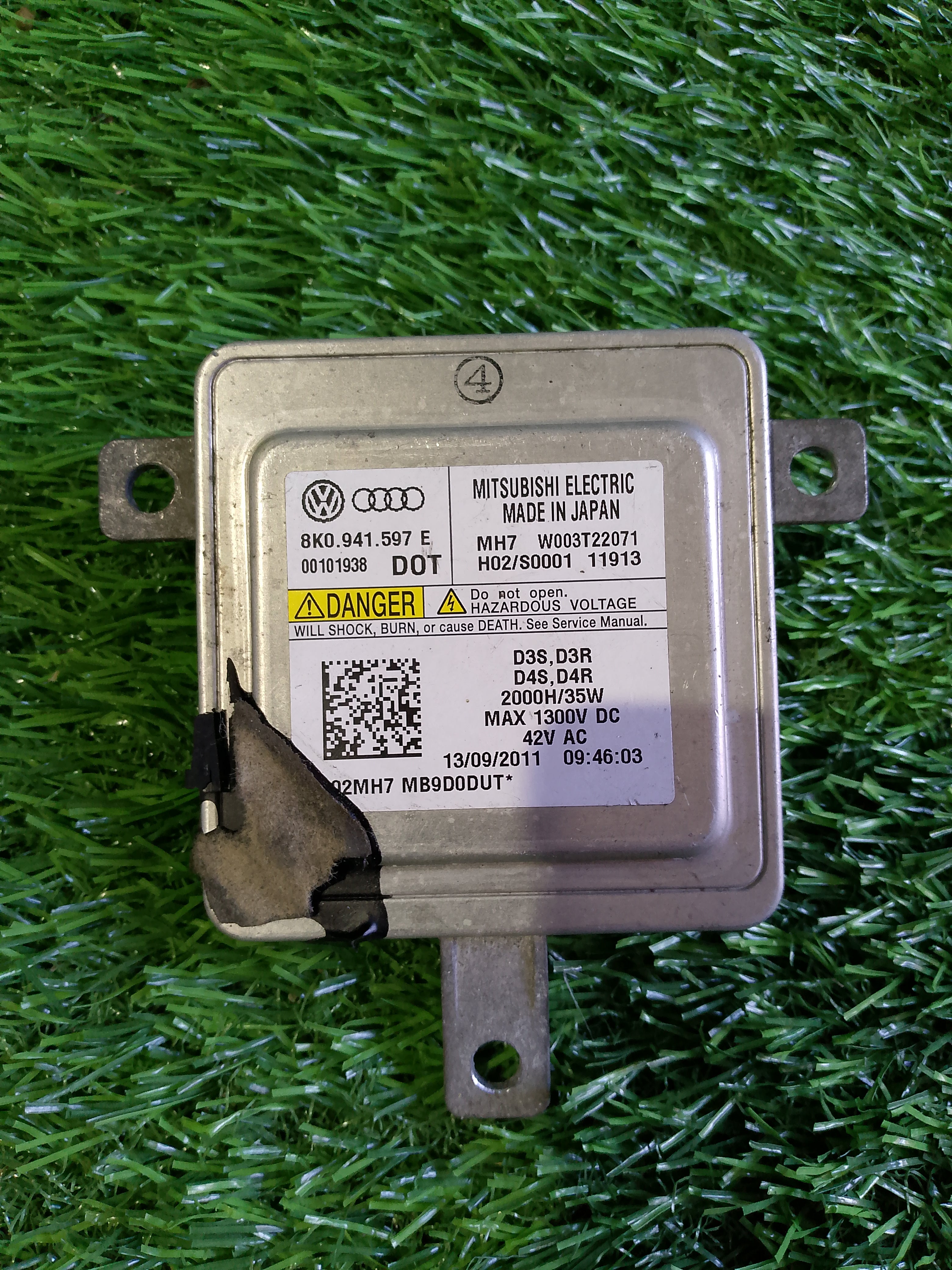 Řídící jednotka xenonu 8K0941597E