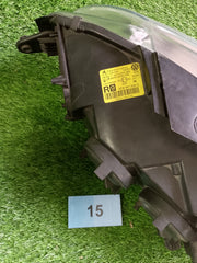 VW Passat CC 2008-12 pravé světlo přední 3C8941006C