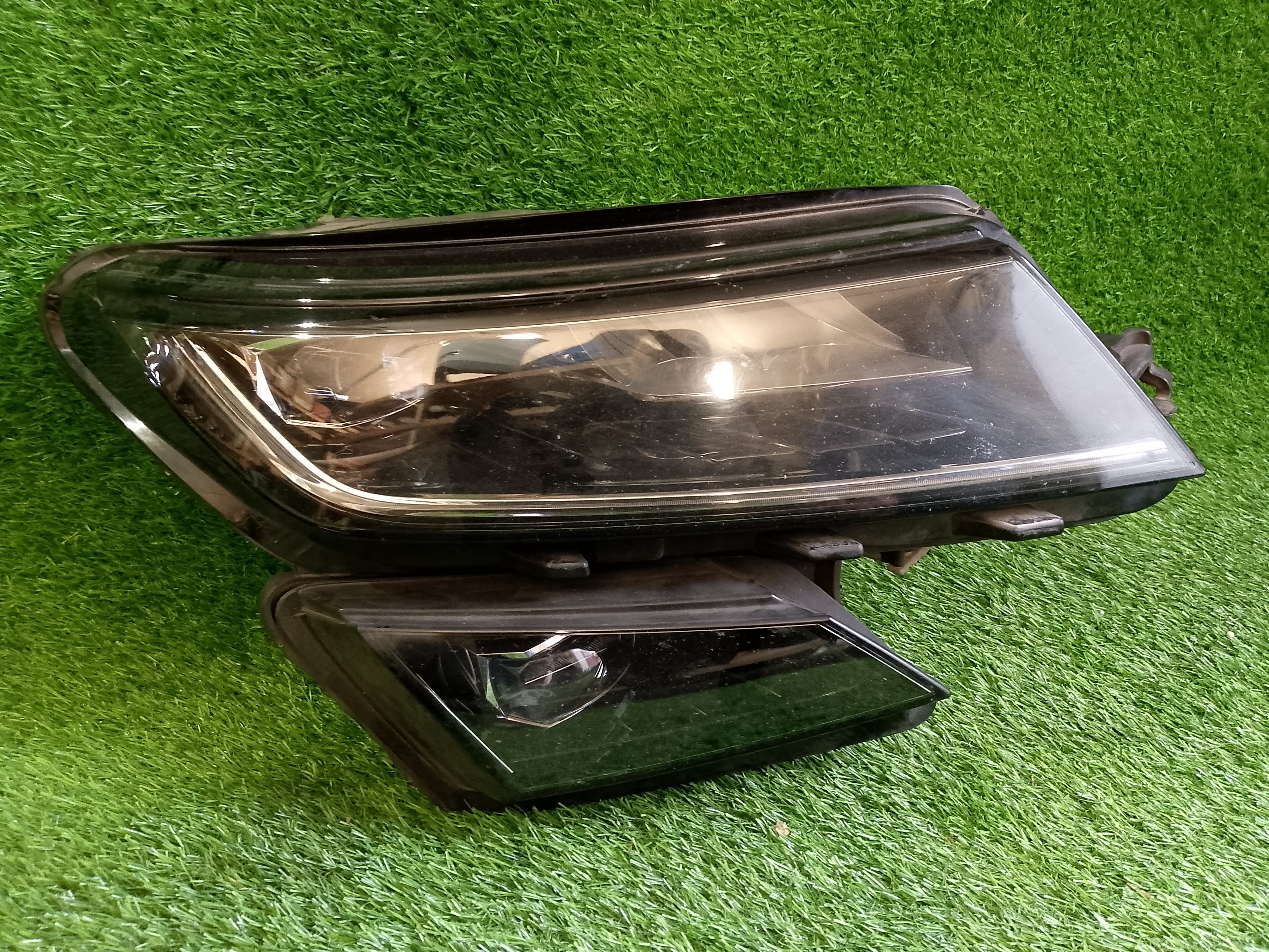 Škoda Kodiaq světlo pravé 566941016E/H