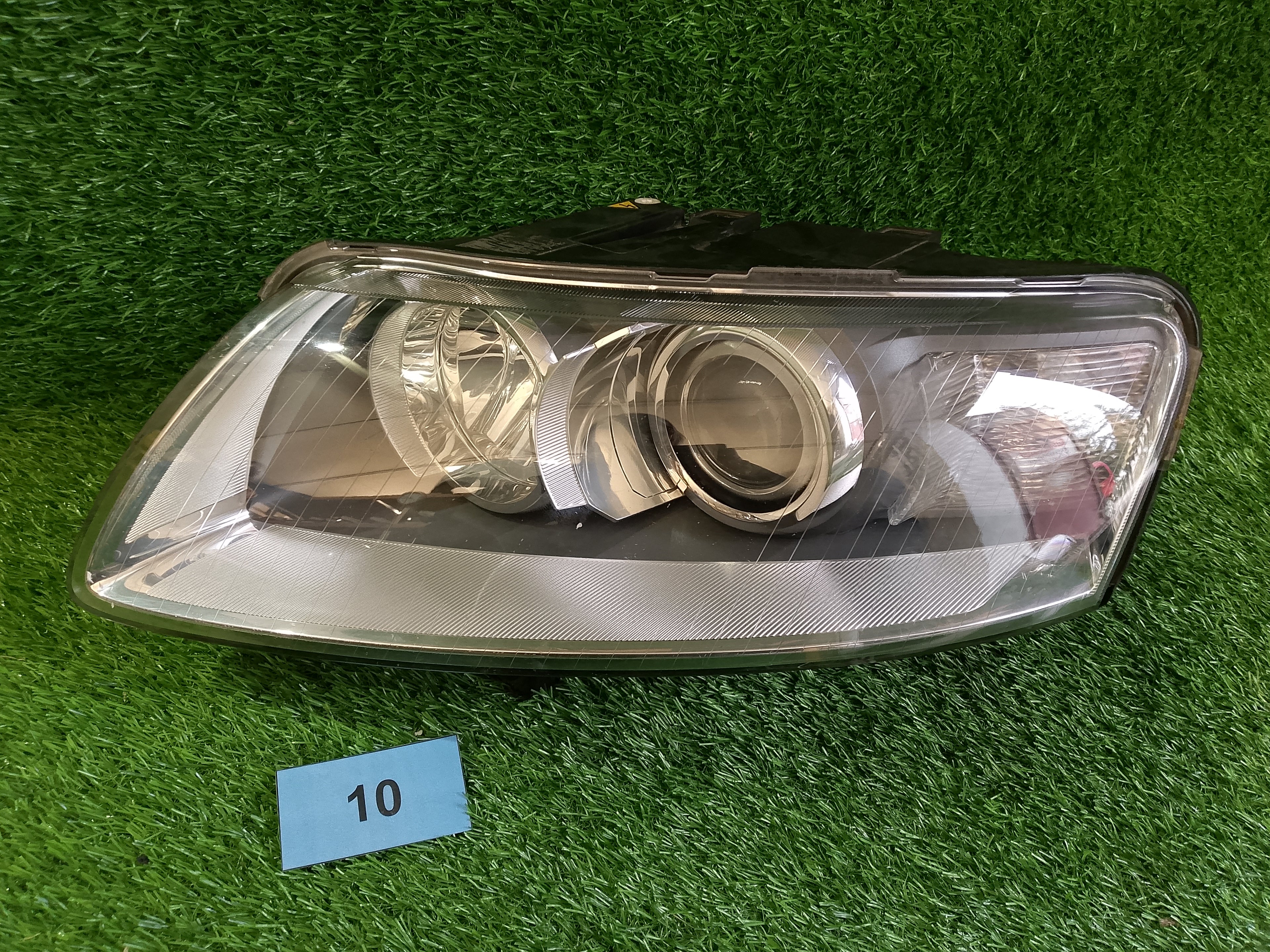 Audi A6 přední levé světlo 4f0941029