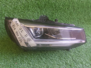 Pravé světlo Audi Q2 81A941034- ve světle drobné smetí