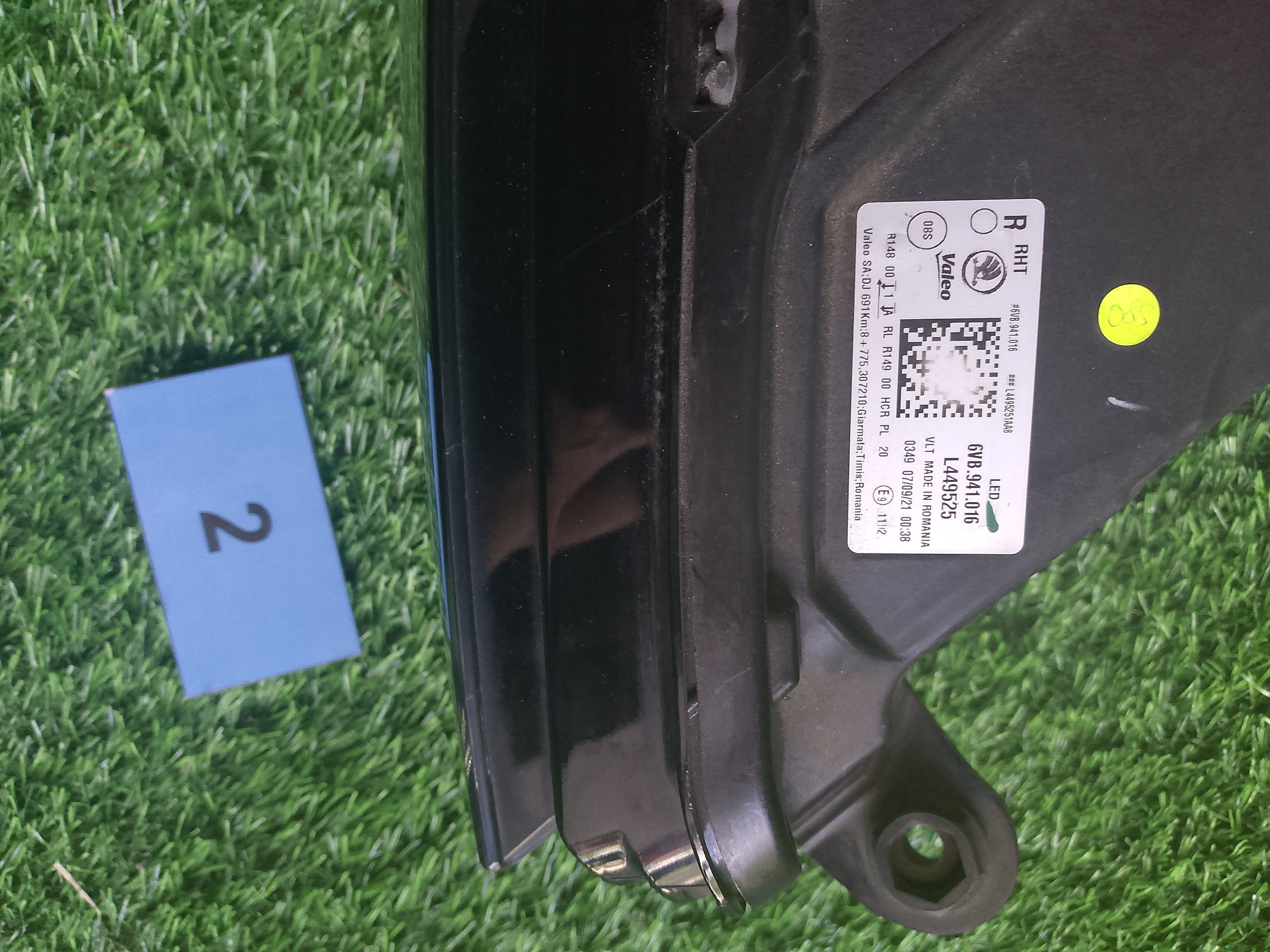 Škoda Fabia IV, 4 pravé světlo přední 6VB941016