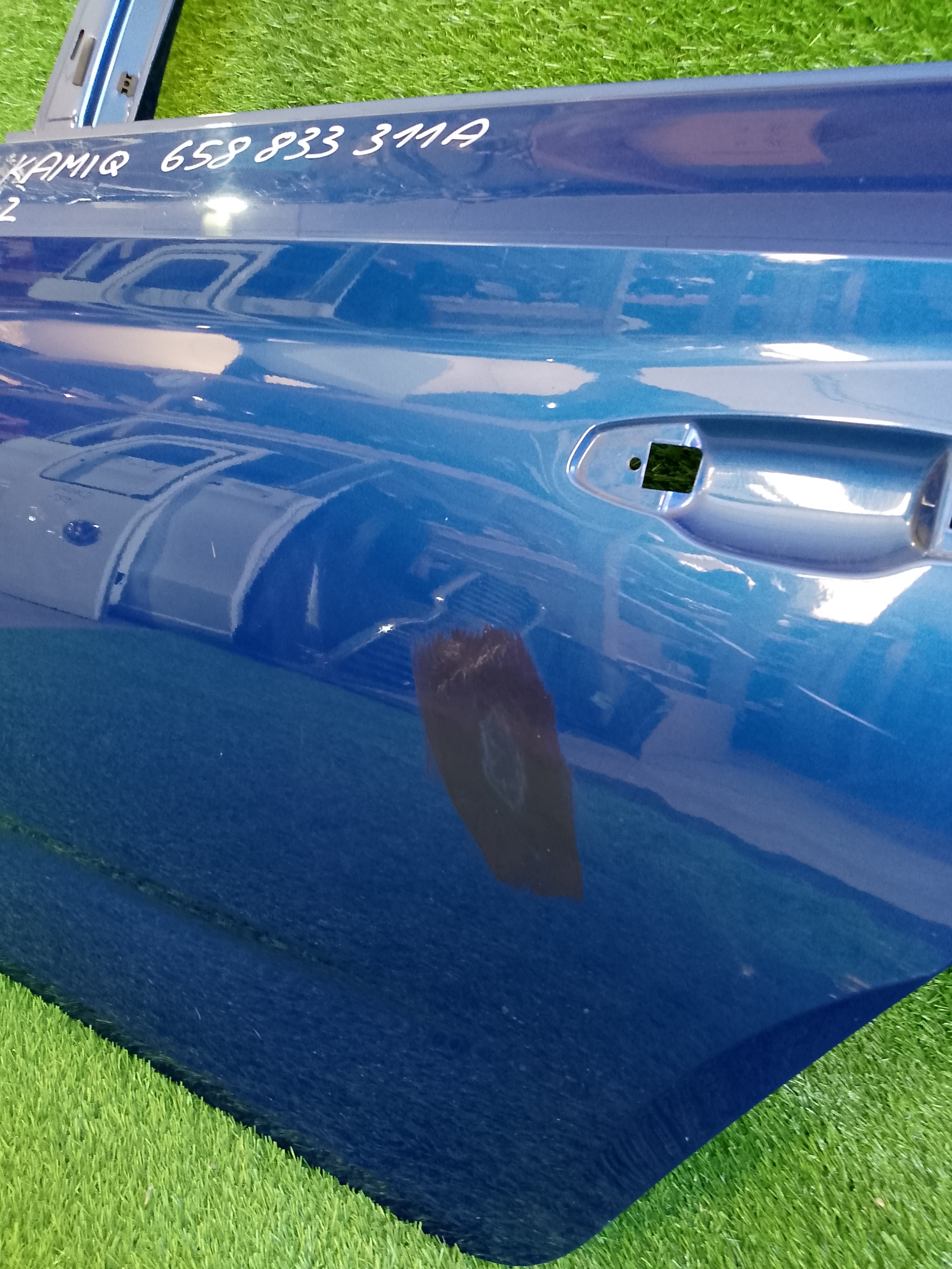 Škoda Kamiq levé zadní dveře 658833311a