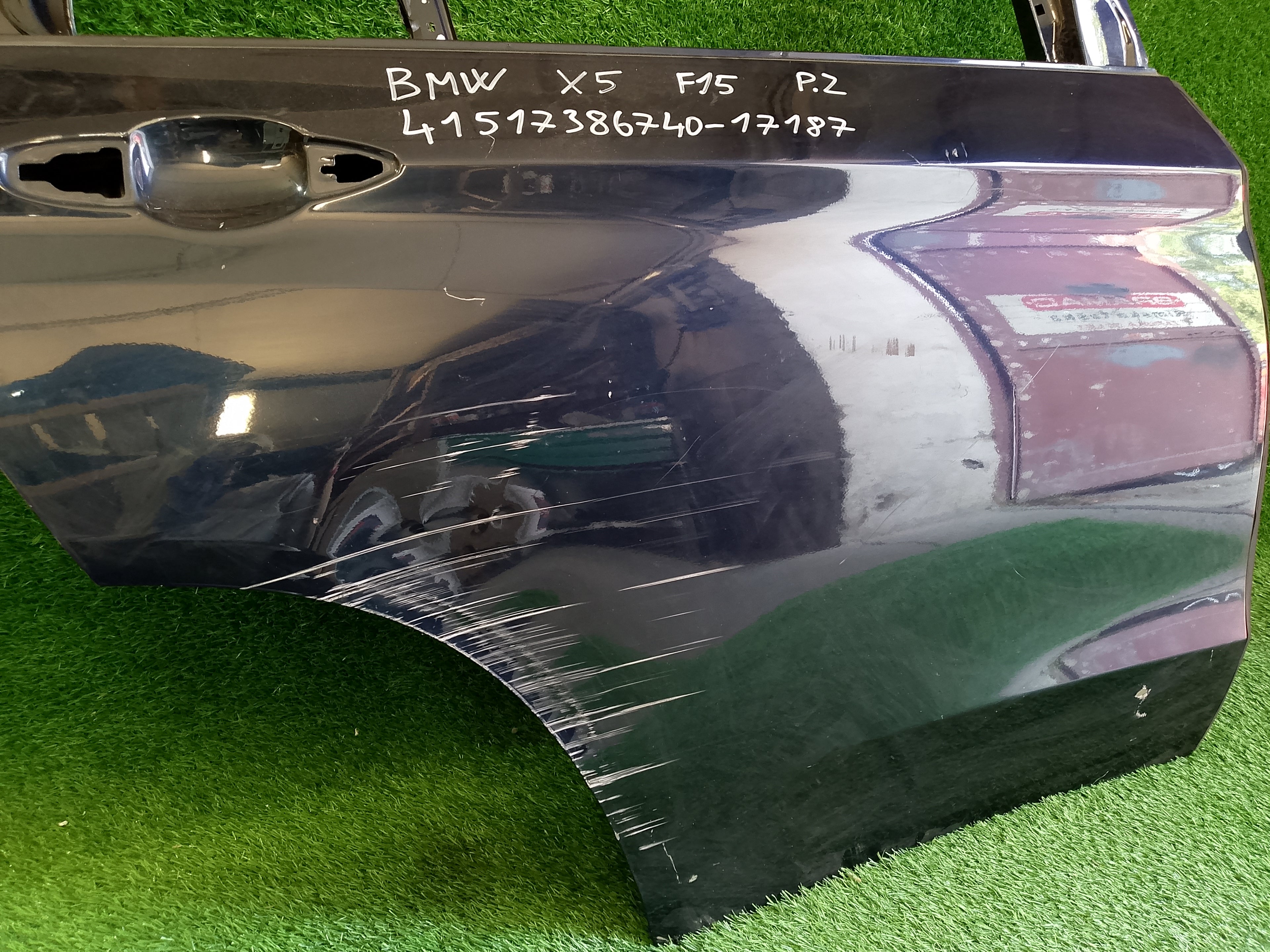 BMW X5 F15 pravé zadní dveře 41517386740-17187