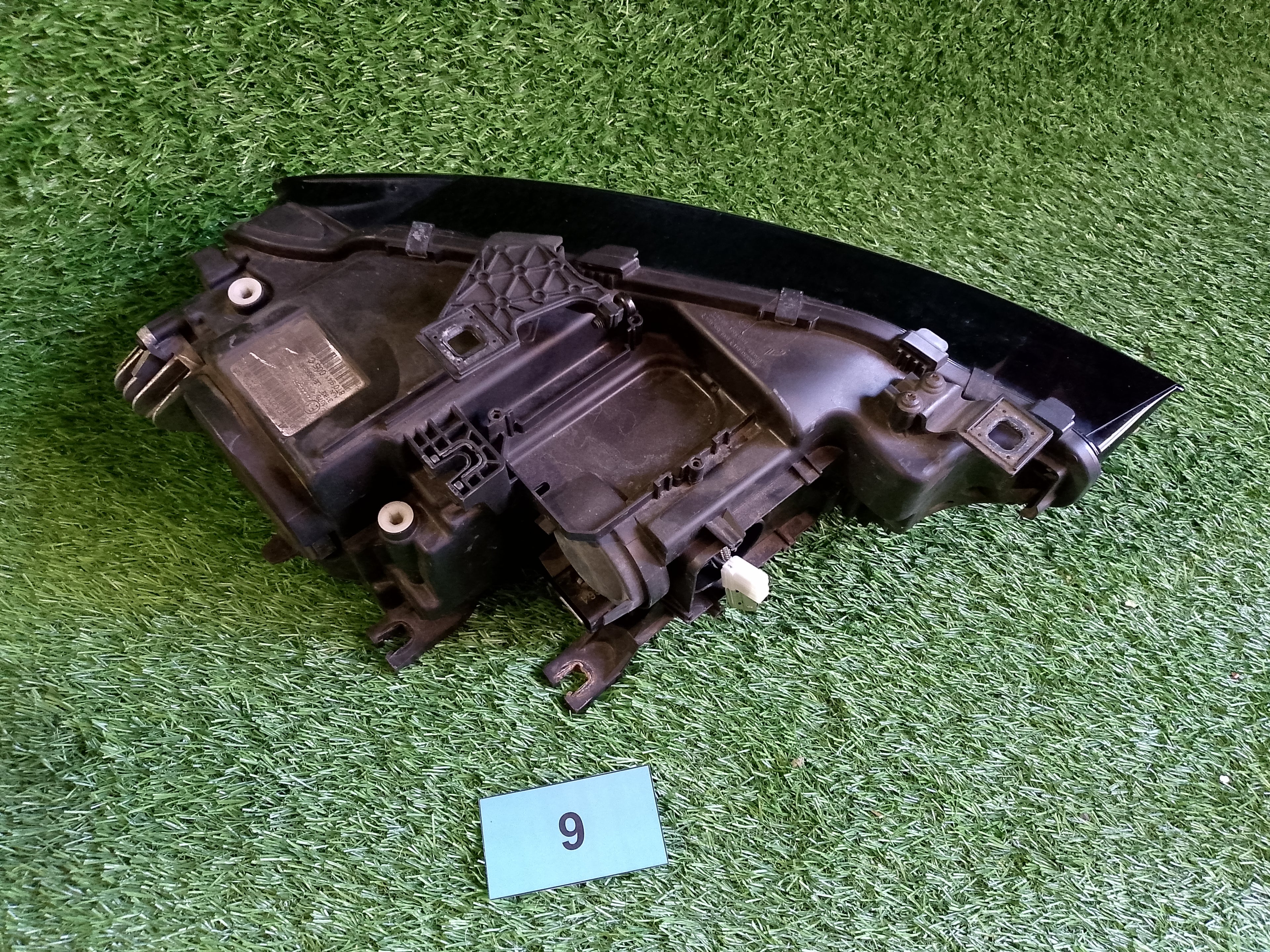 AUDI A5 LEVÉ PŘEDNÍ SVĚTLO 8T0941005C
