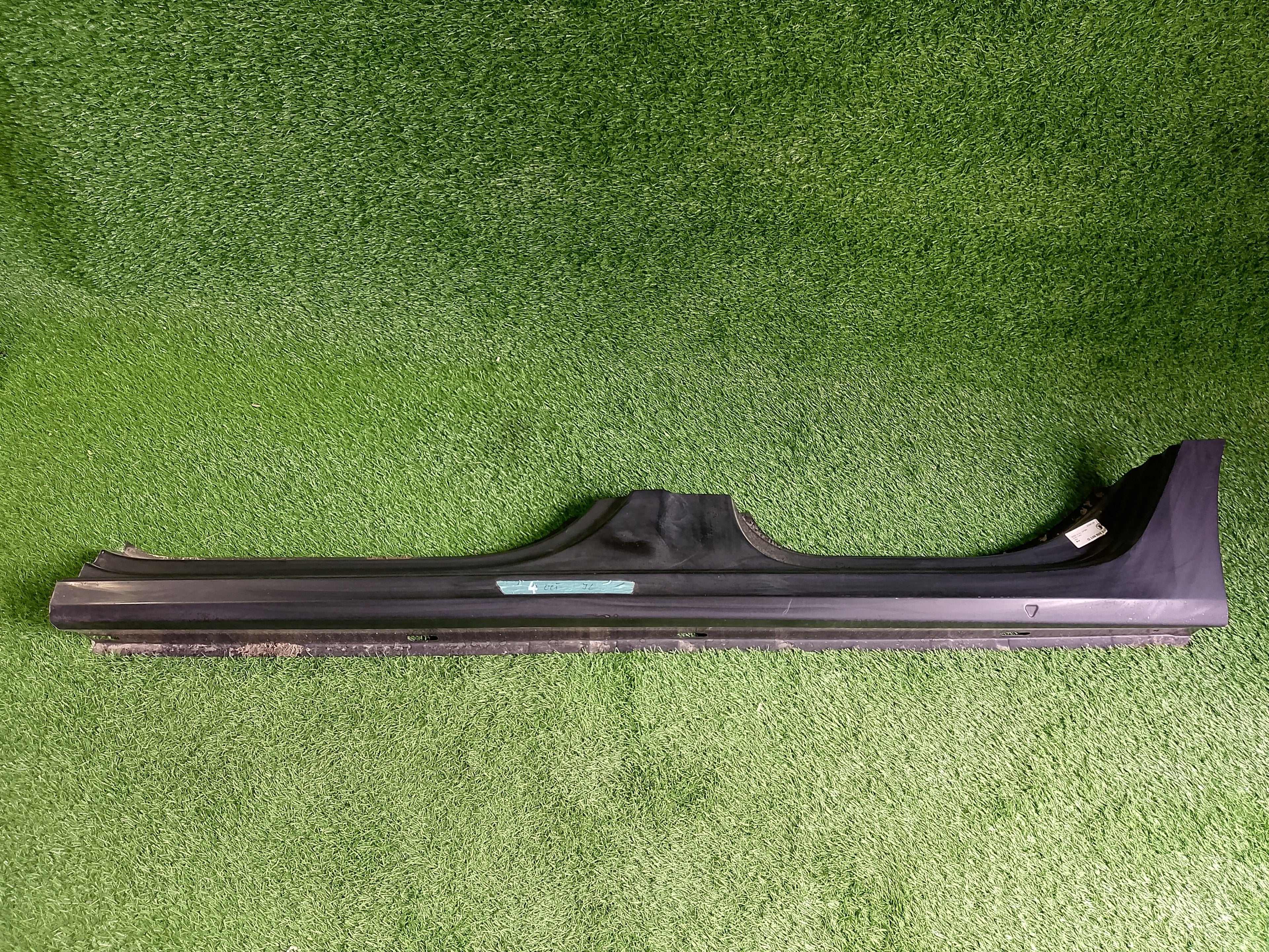 Práh levý Škoda Octavia IV, 4 5E6809601D