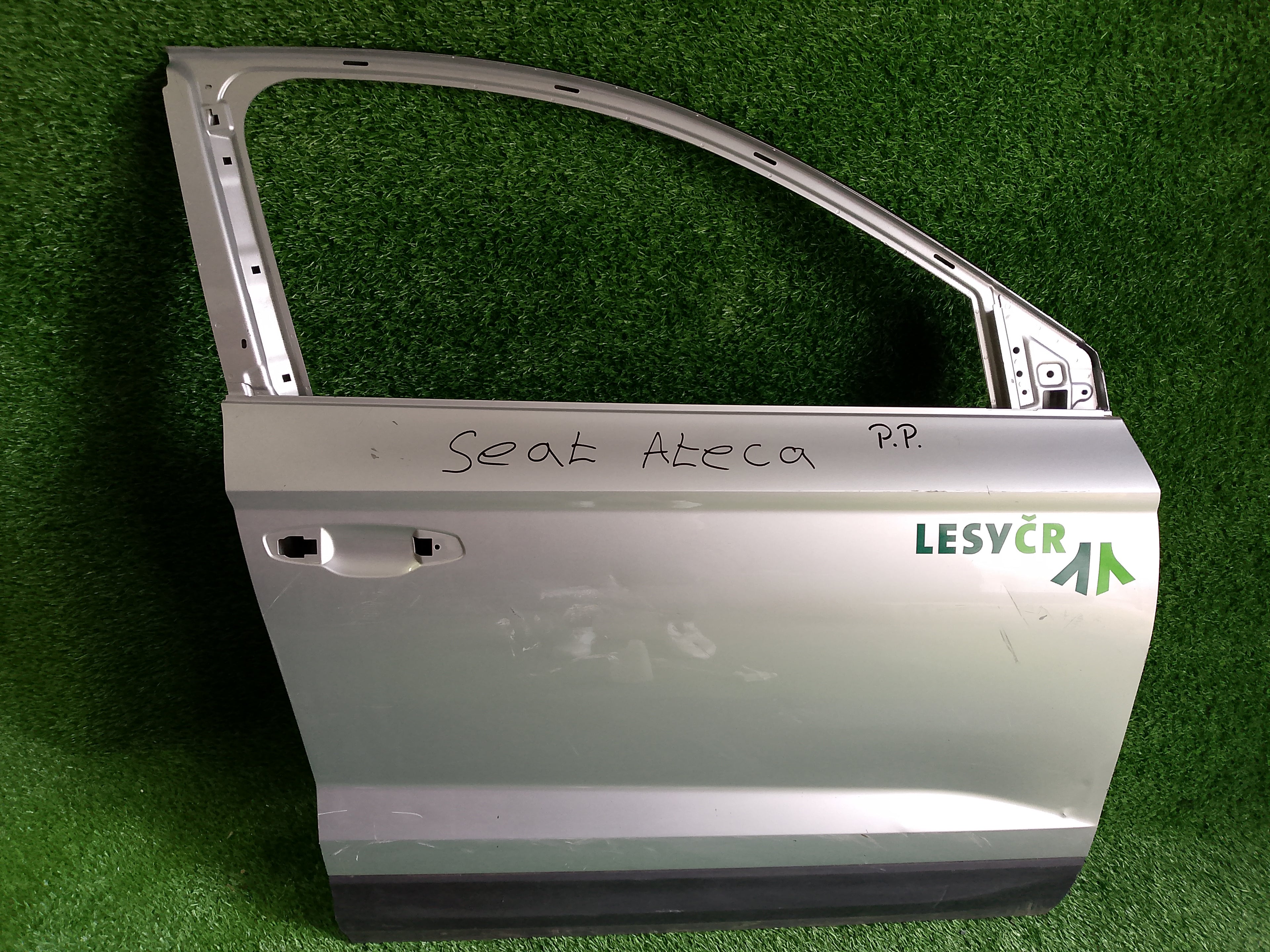 Seat Ateca dveře pravé přední