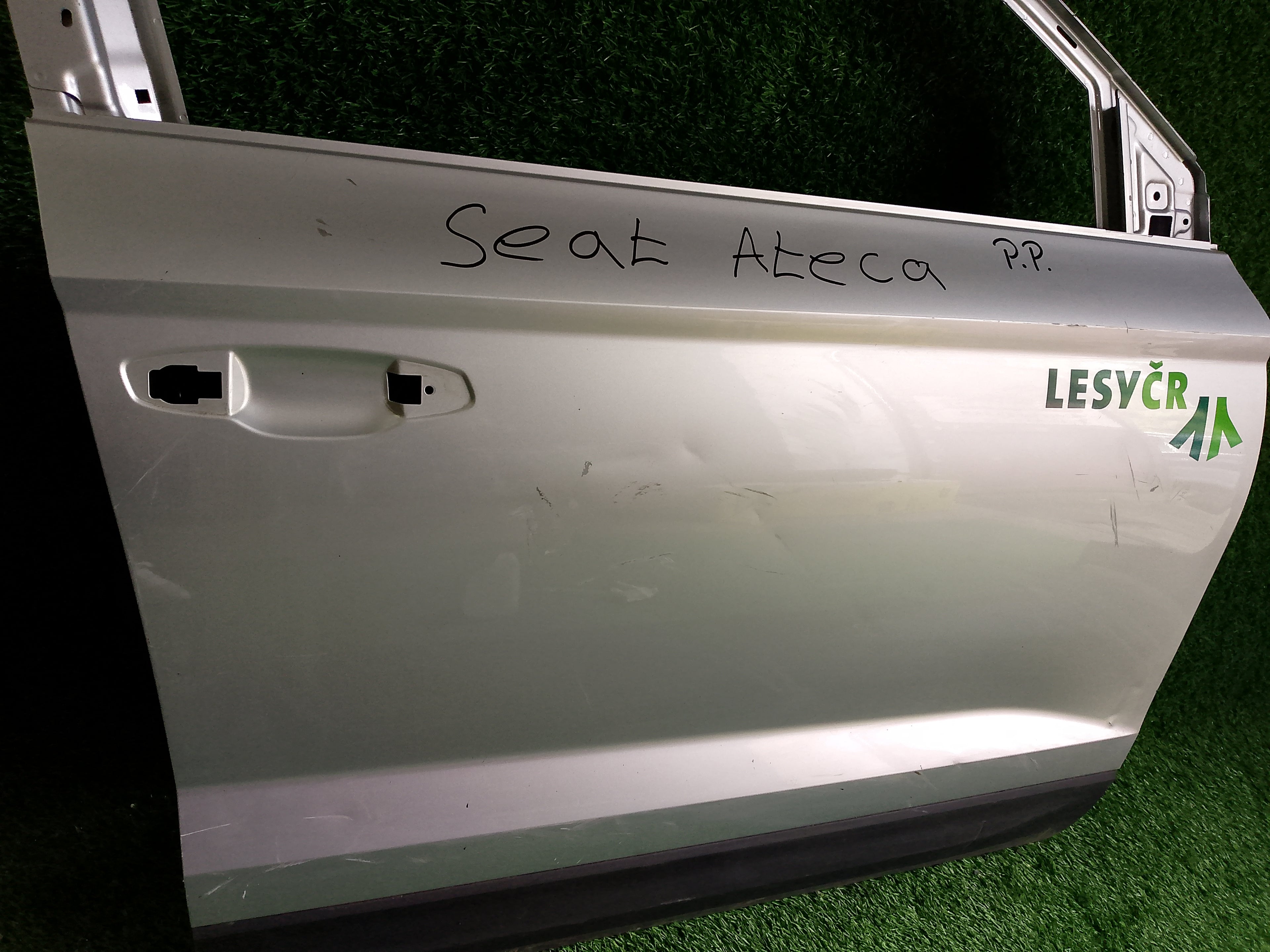 Seat Ateca dveře pravé přední