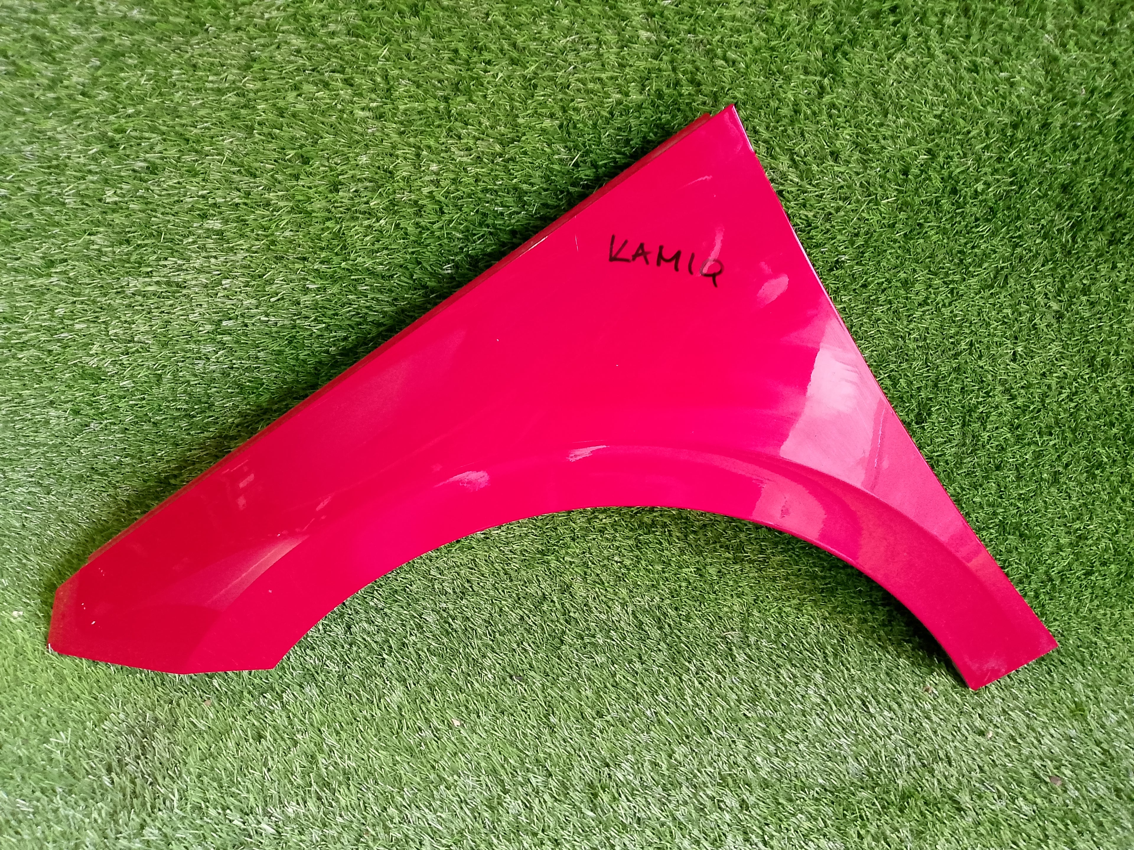 Levý blatník Škoda Kamiq