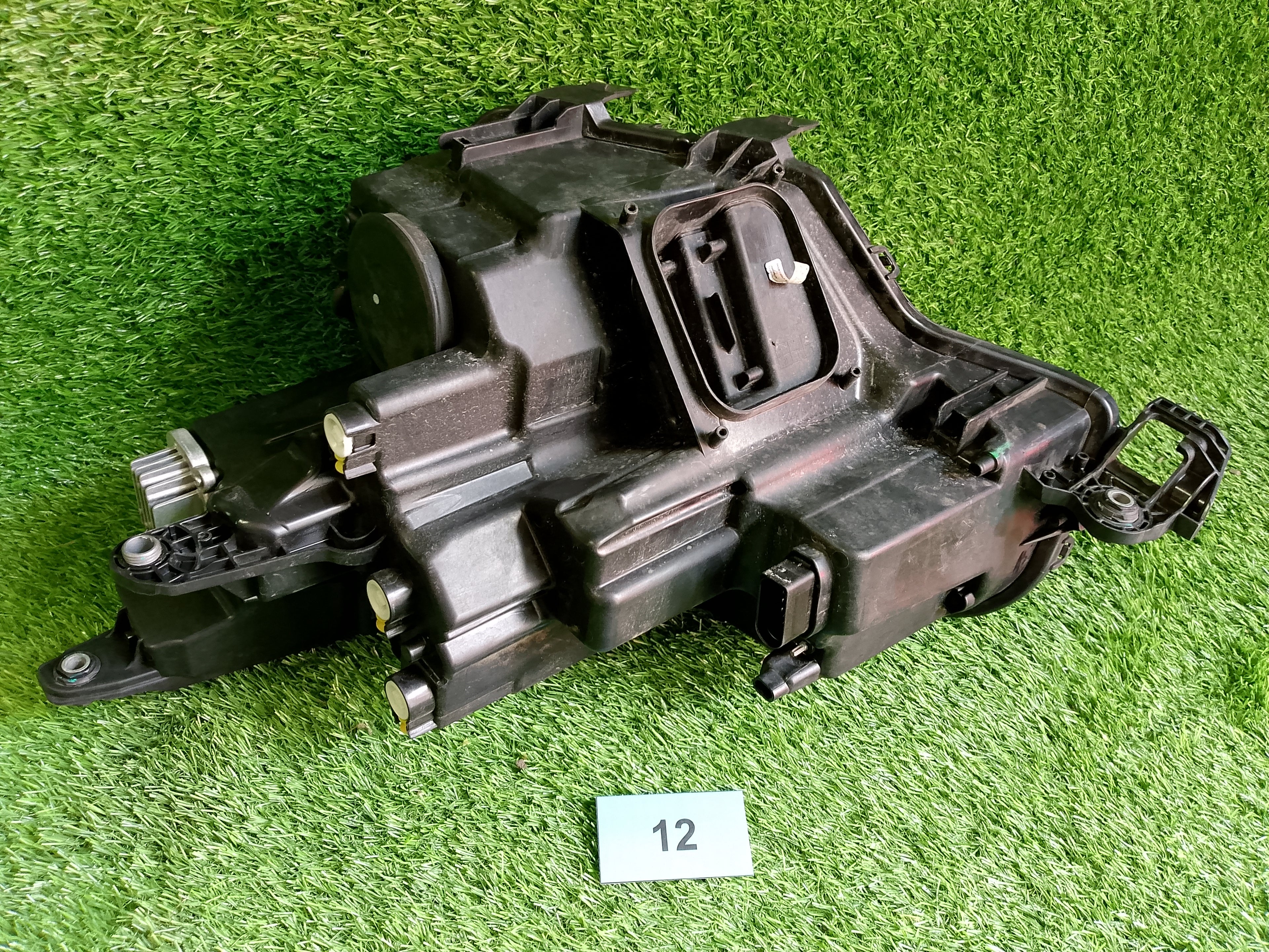 Škoda Kodiaq facelift 566941010 světlo pravé přední