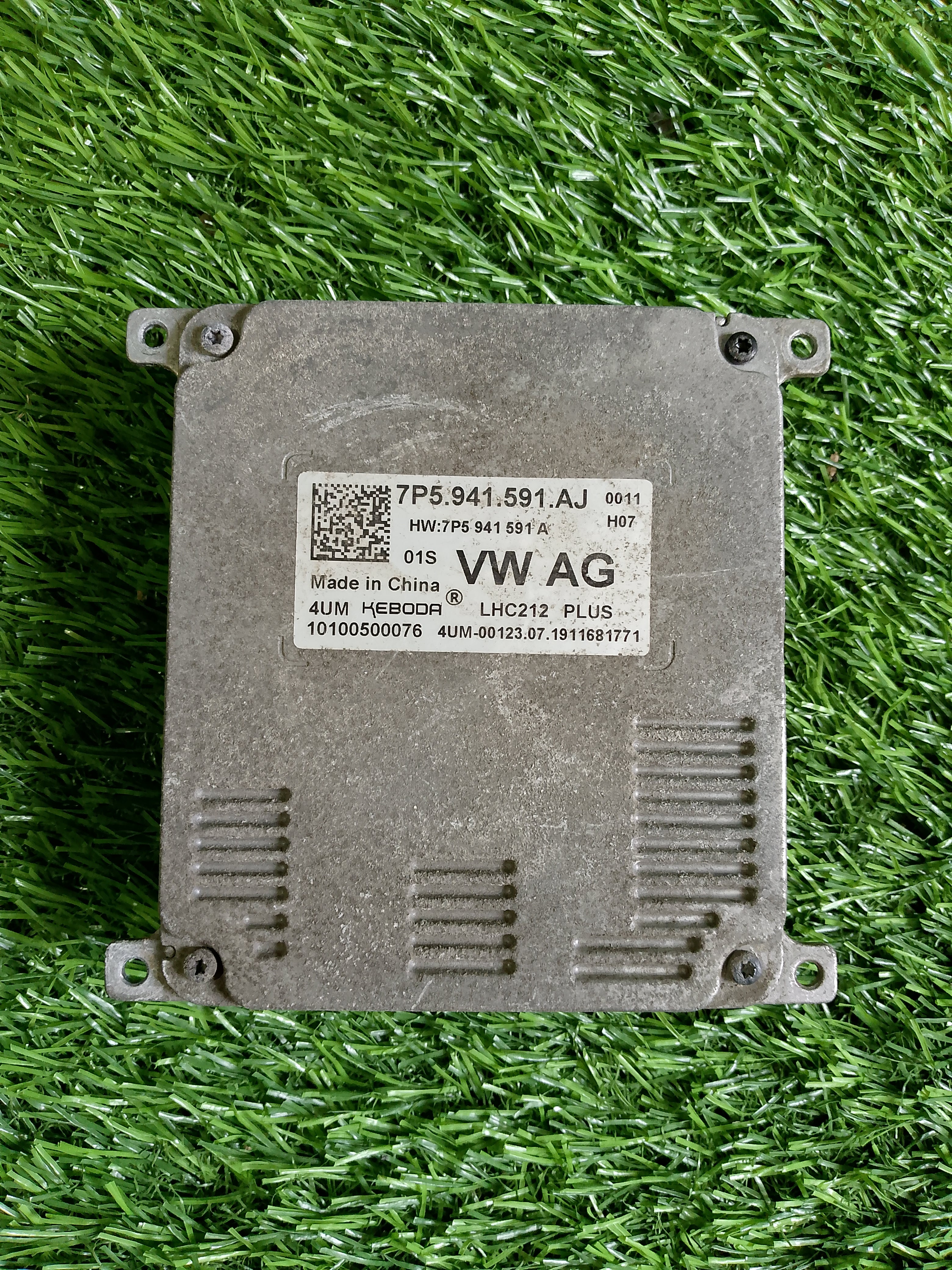 7p5941591aj  jednotka světla