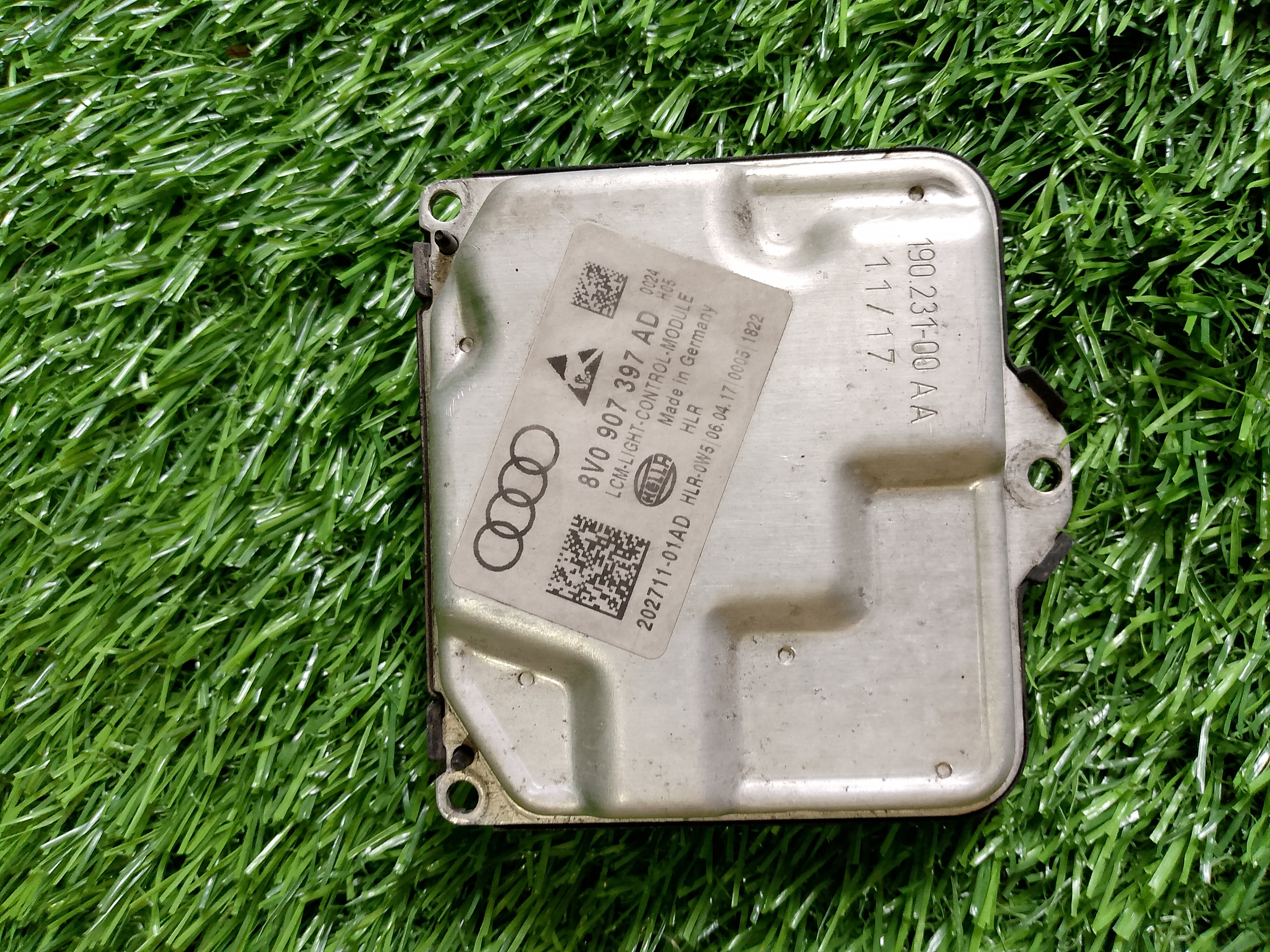 Řídící jednotka xenonu 8V0907397AD