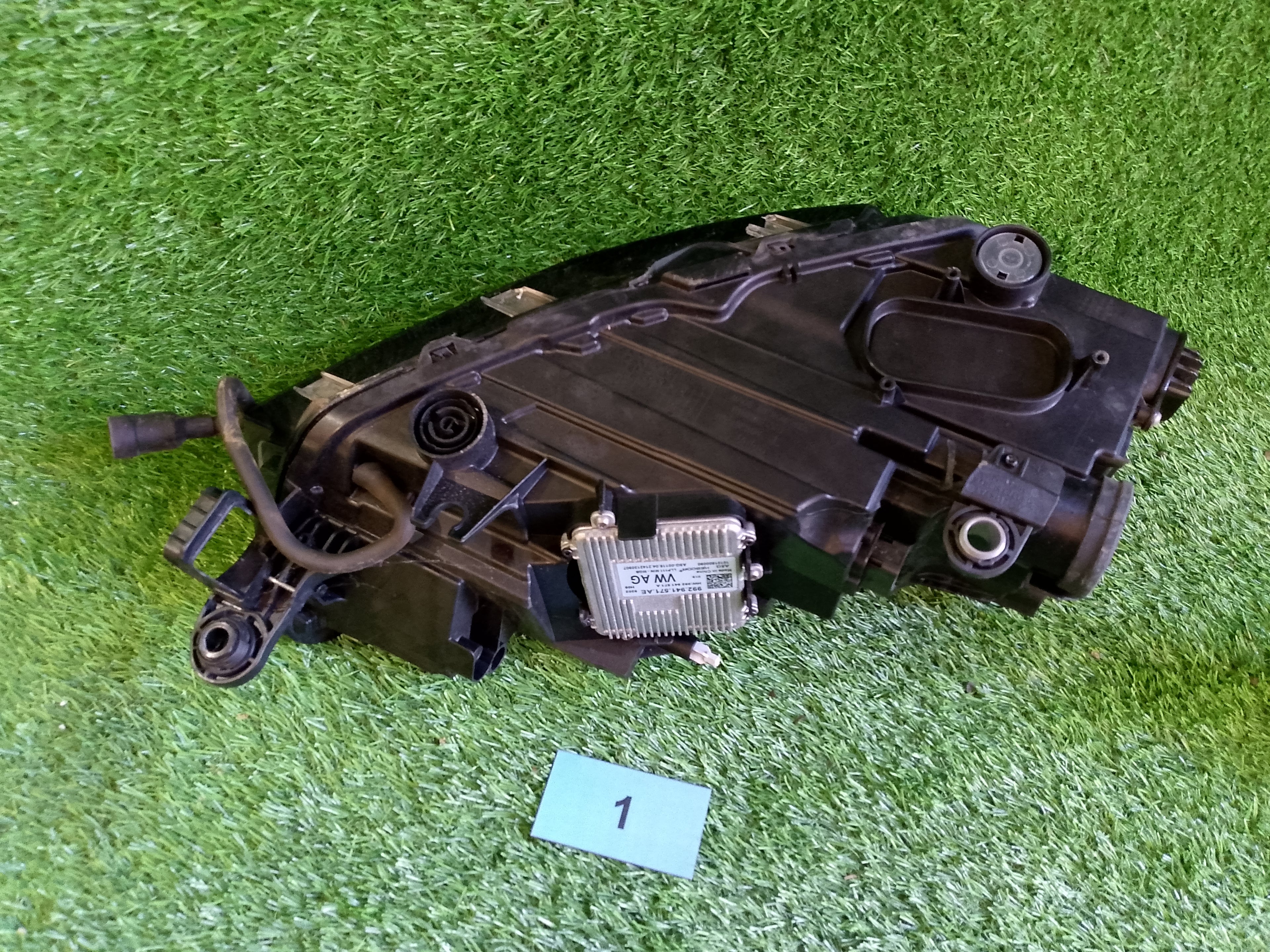 LEVÉ PŘEDNÍ SVĚTLO ŠKODA FABIA IV, 4 6VB941015A