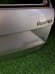 Škoda Rapid Spaceback - viko kufru, kufrové dveře